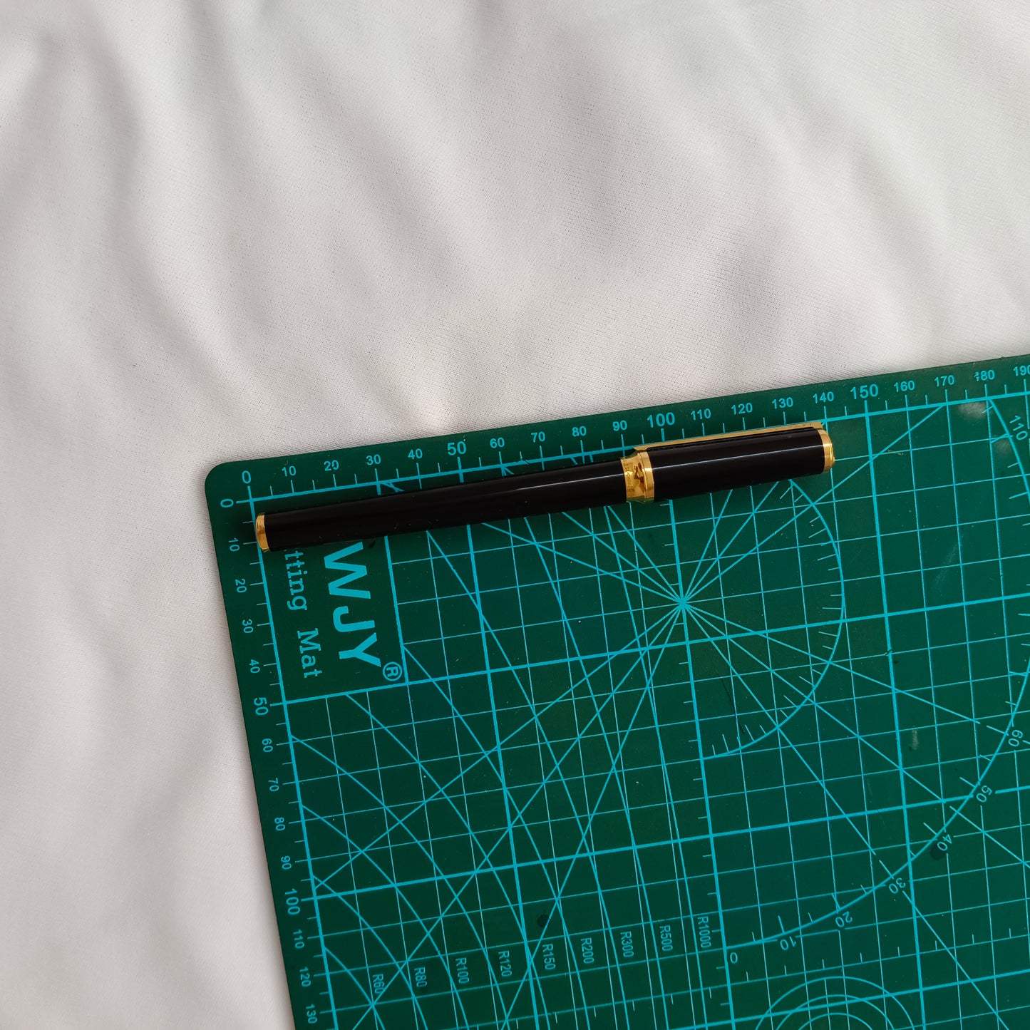 S.T. Dupont Black Lacquer Gatsby Fountain Pen