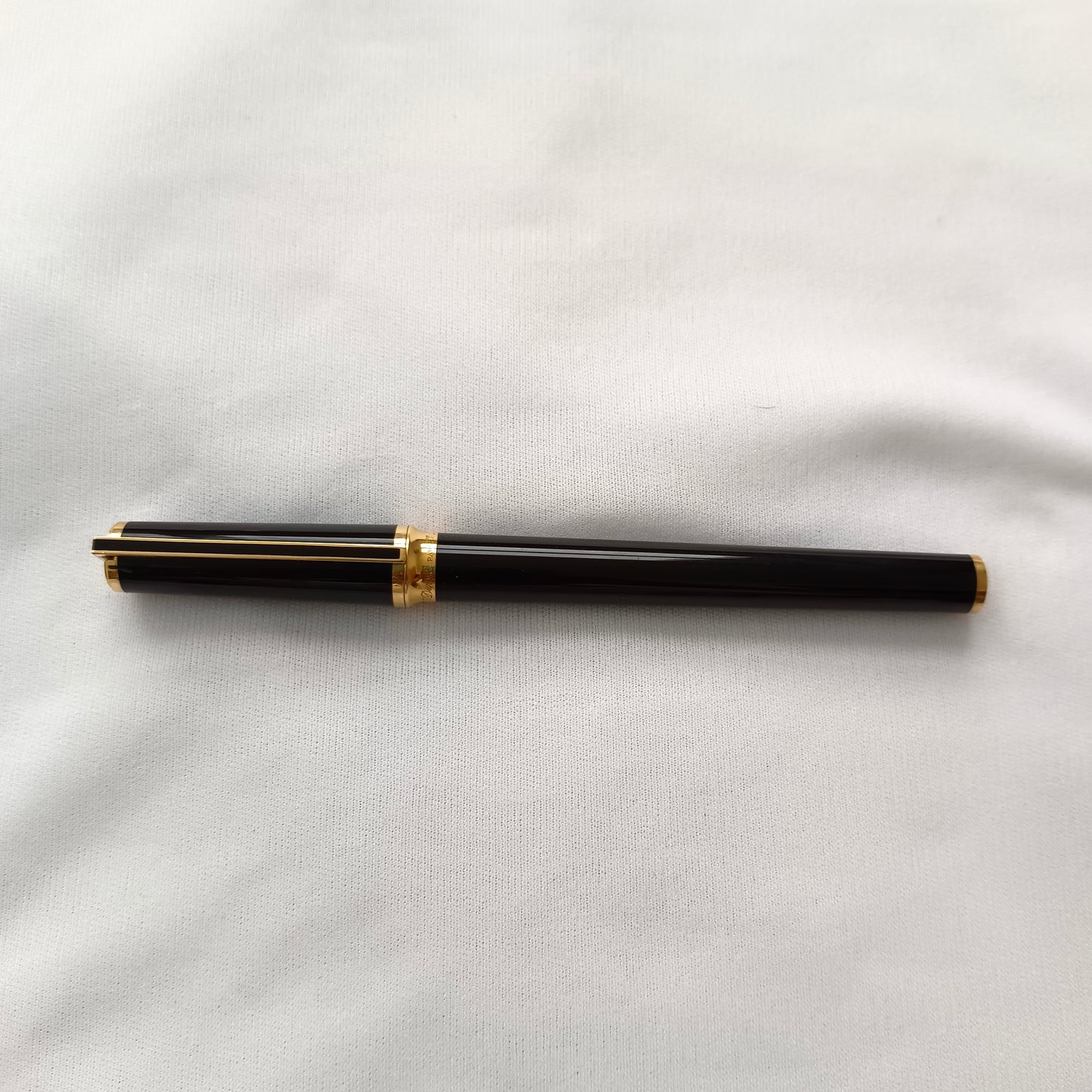 S.T. Dupont Black Lacquer Gatsby Fountain Pen