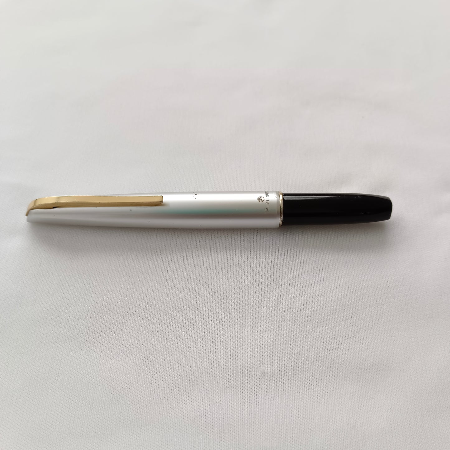 Platinum pocket fountain pen with 14K 585 solid gold nib made in japan