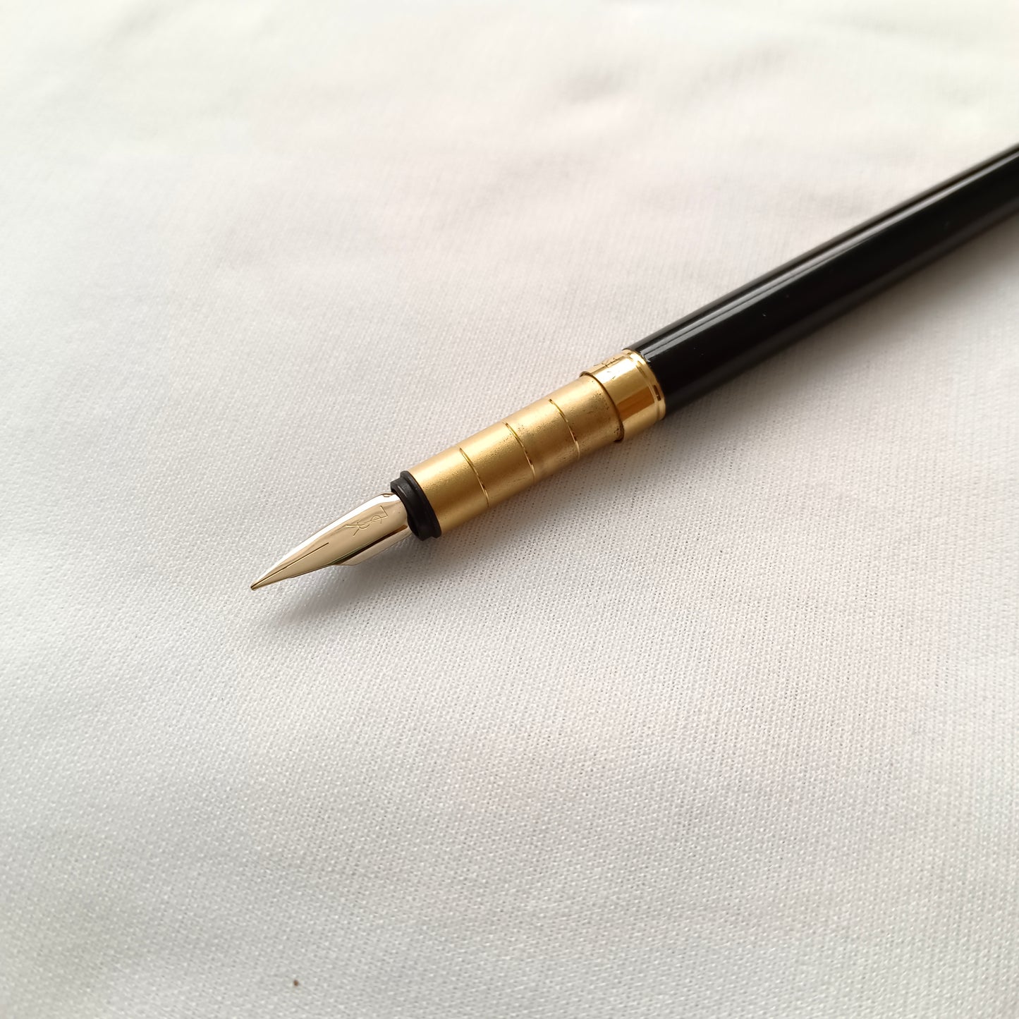 Vintage YSL - Yves Saint Laurent luxury black fountain pen