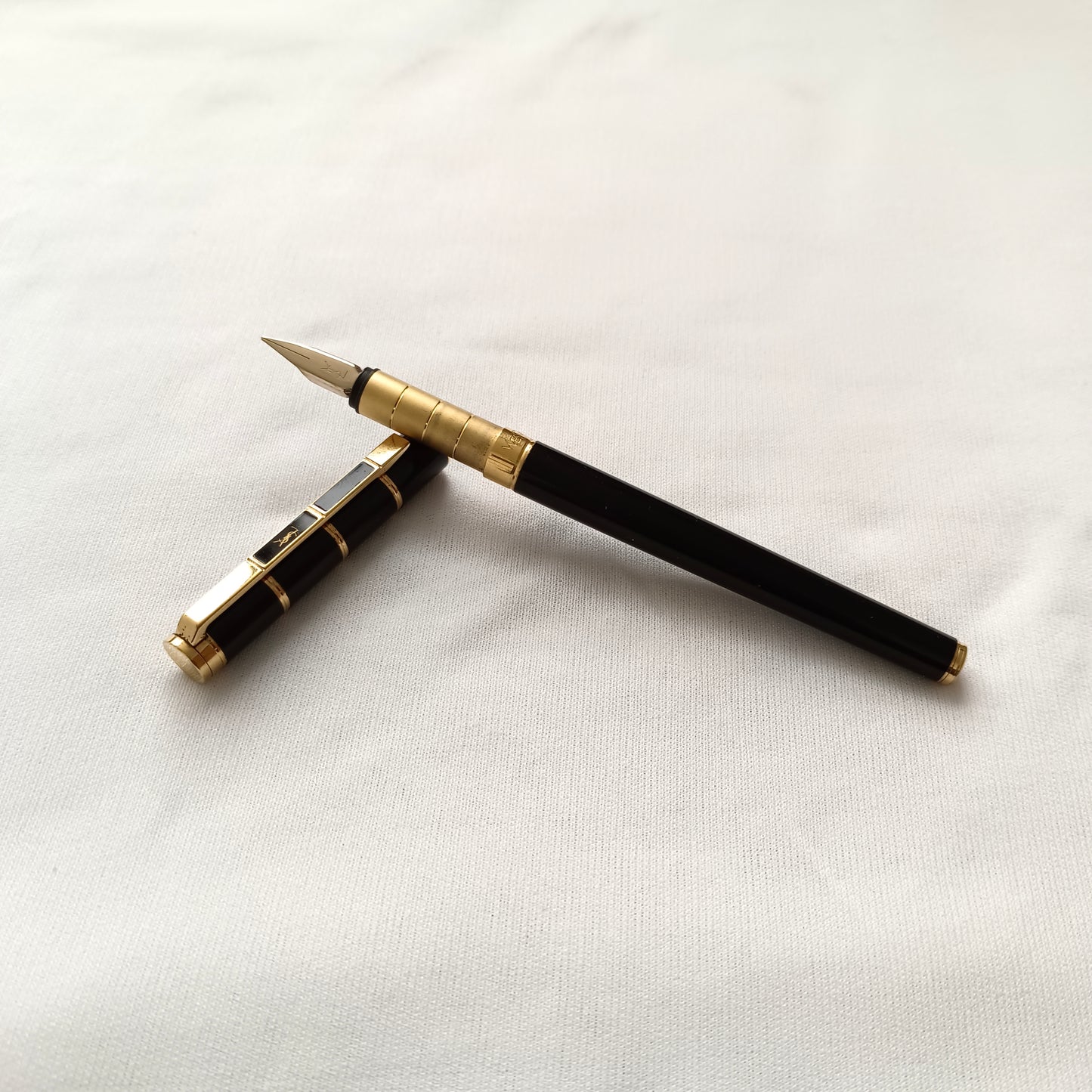 Vintage YSL - Yves Saint Laurent luxury black fountain pen