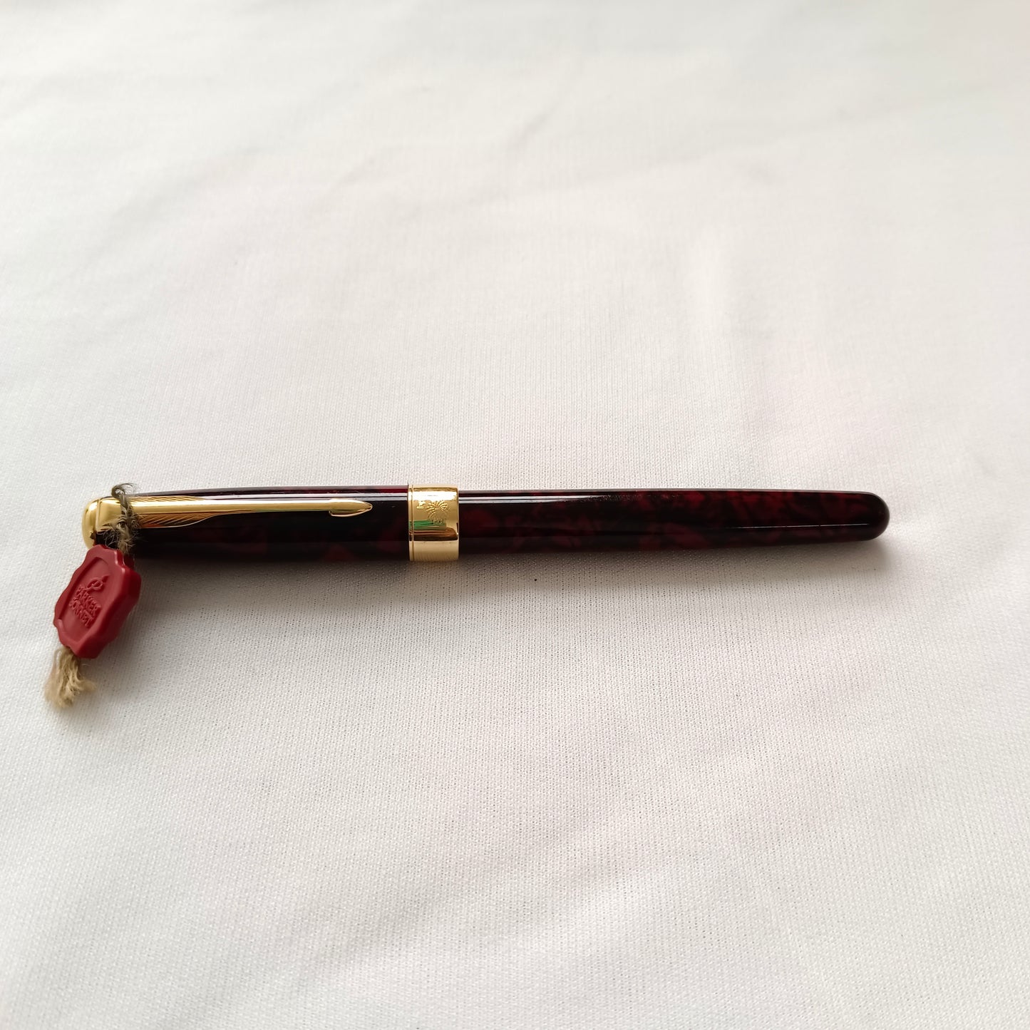Parker Sonnet Premier Red Marble Lacquer Fountain Pen