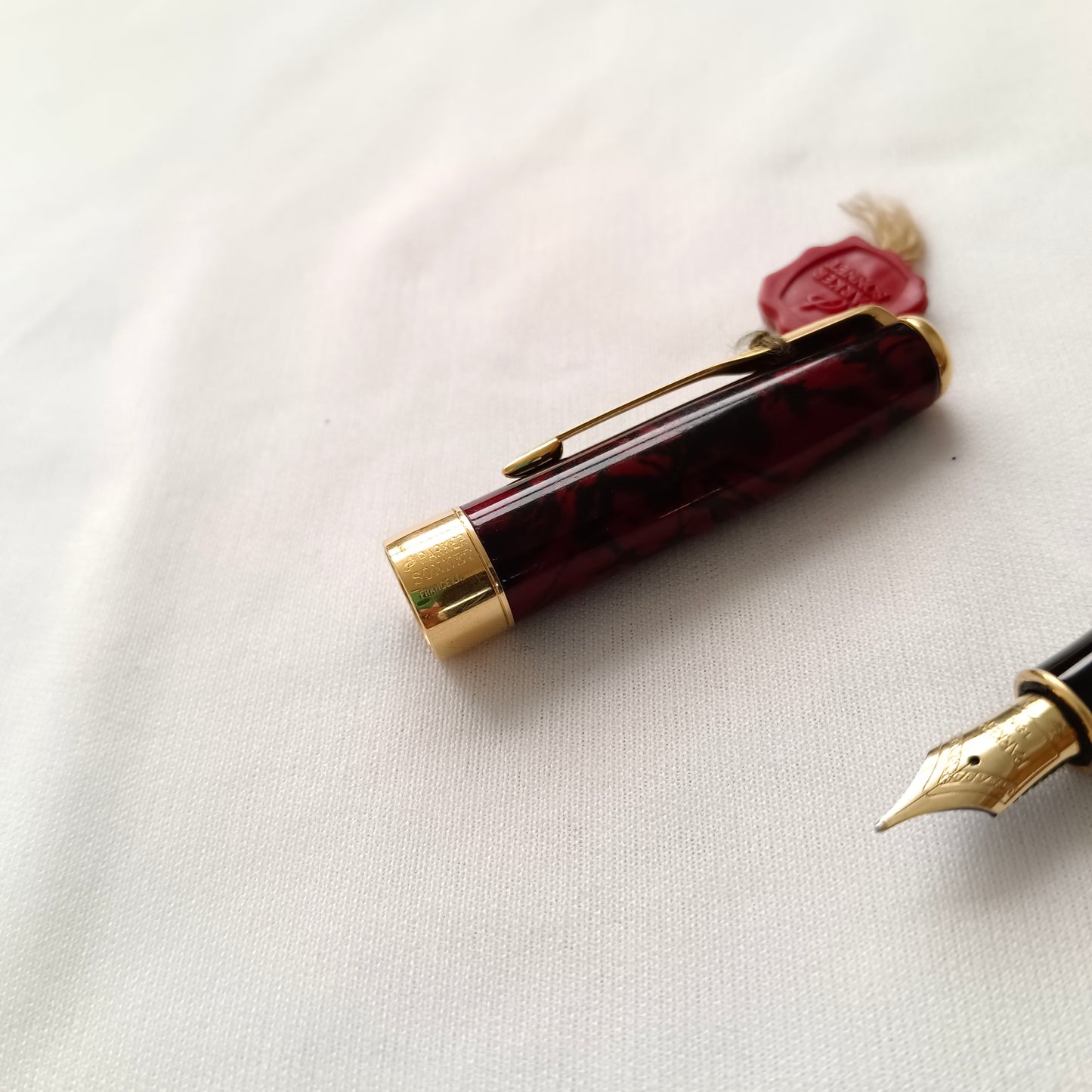 Parker Sonnet Premier Red Marble Lacquer Fountain Pen