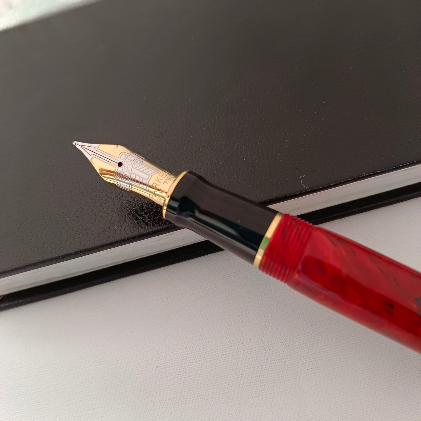 Parker Duofold Centennial Fountain Pen- Jasper Red Marble