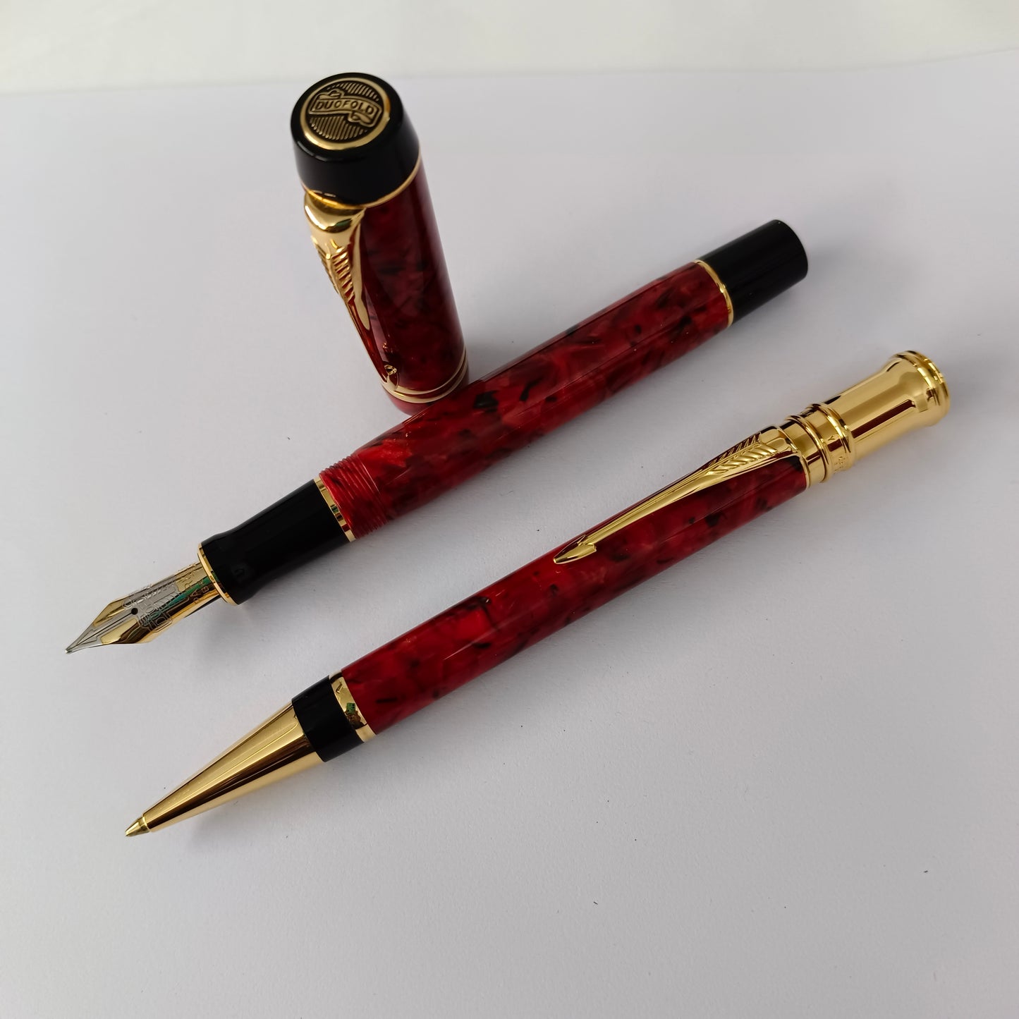 Parker Duofold Centennial Fountain Pen & Pencil Set- Jasper Red Marble