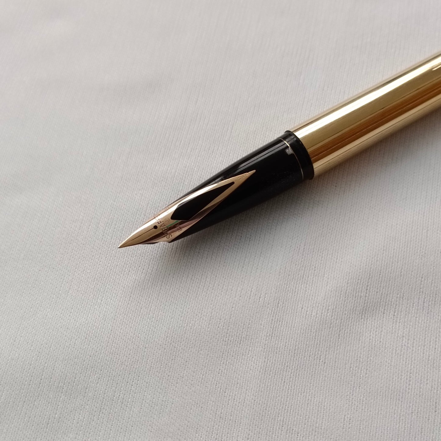 Sheaffer Imperial 727 Fountain Pen