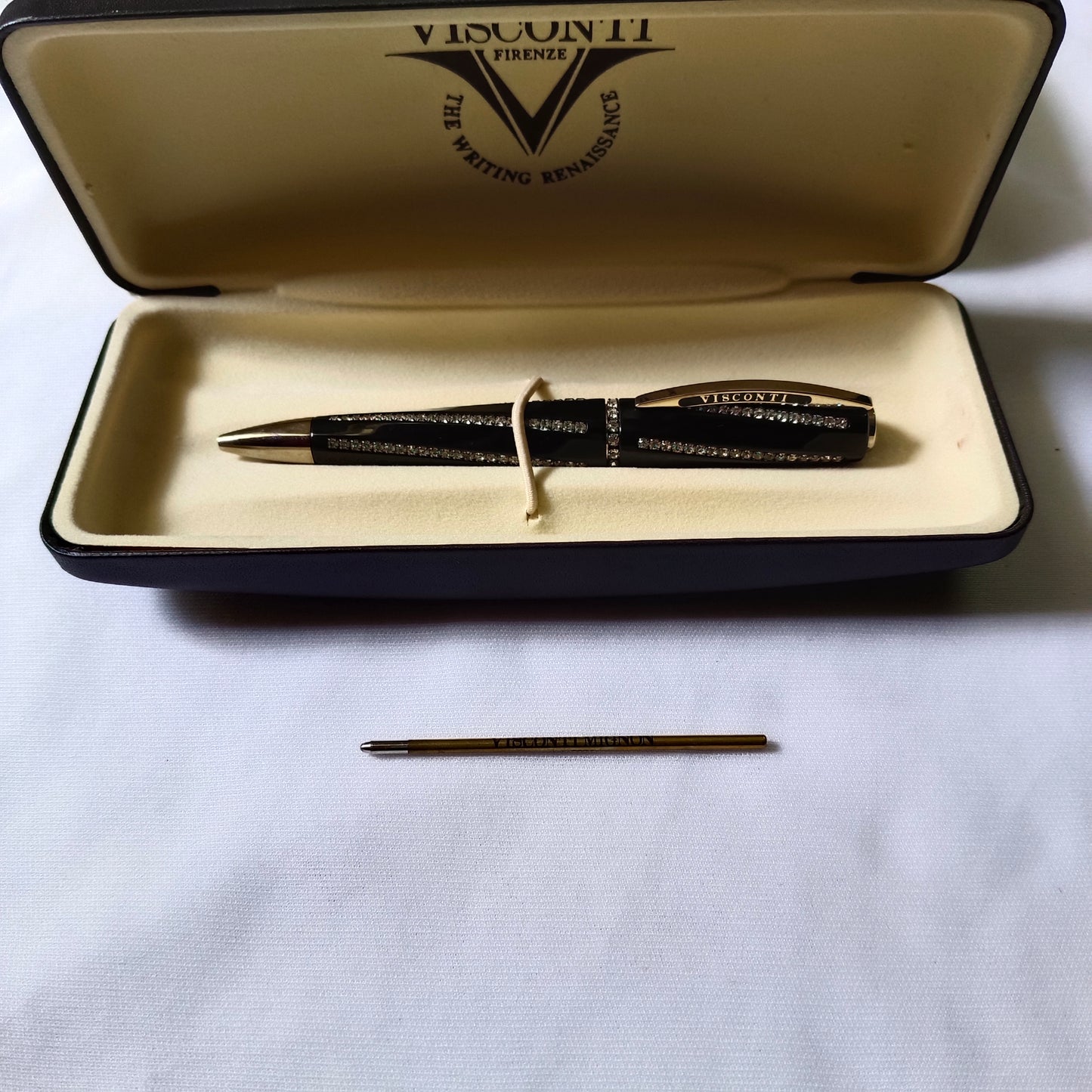 Visconti Divina Royale Ball Pen Black