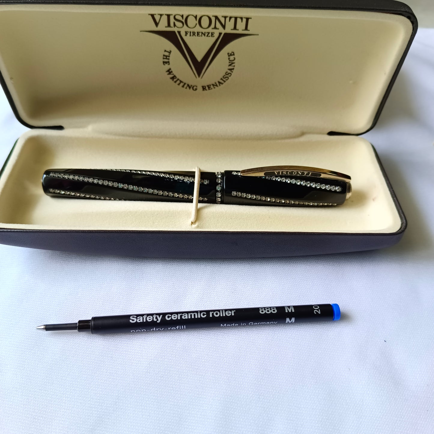 Visconti Divina Royale Roller Pen