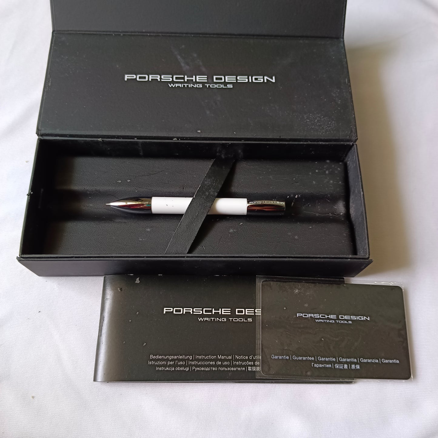Porsche design P3140 shake white ballpoint pen
