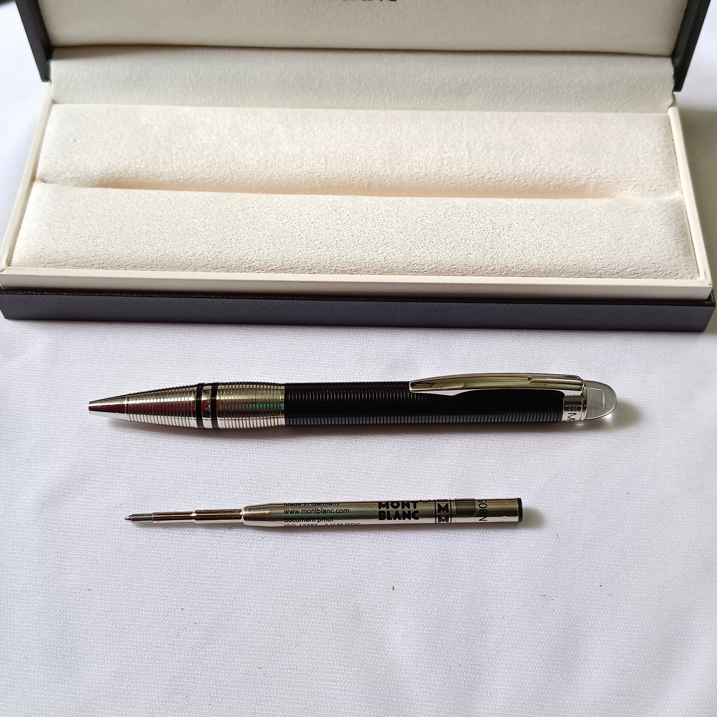 Montblanc Starwalker Spirit Of Racing Doue Ball Pen