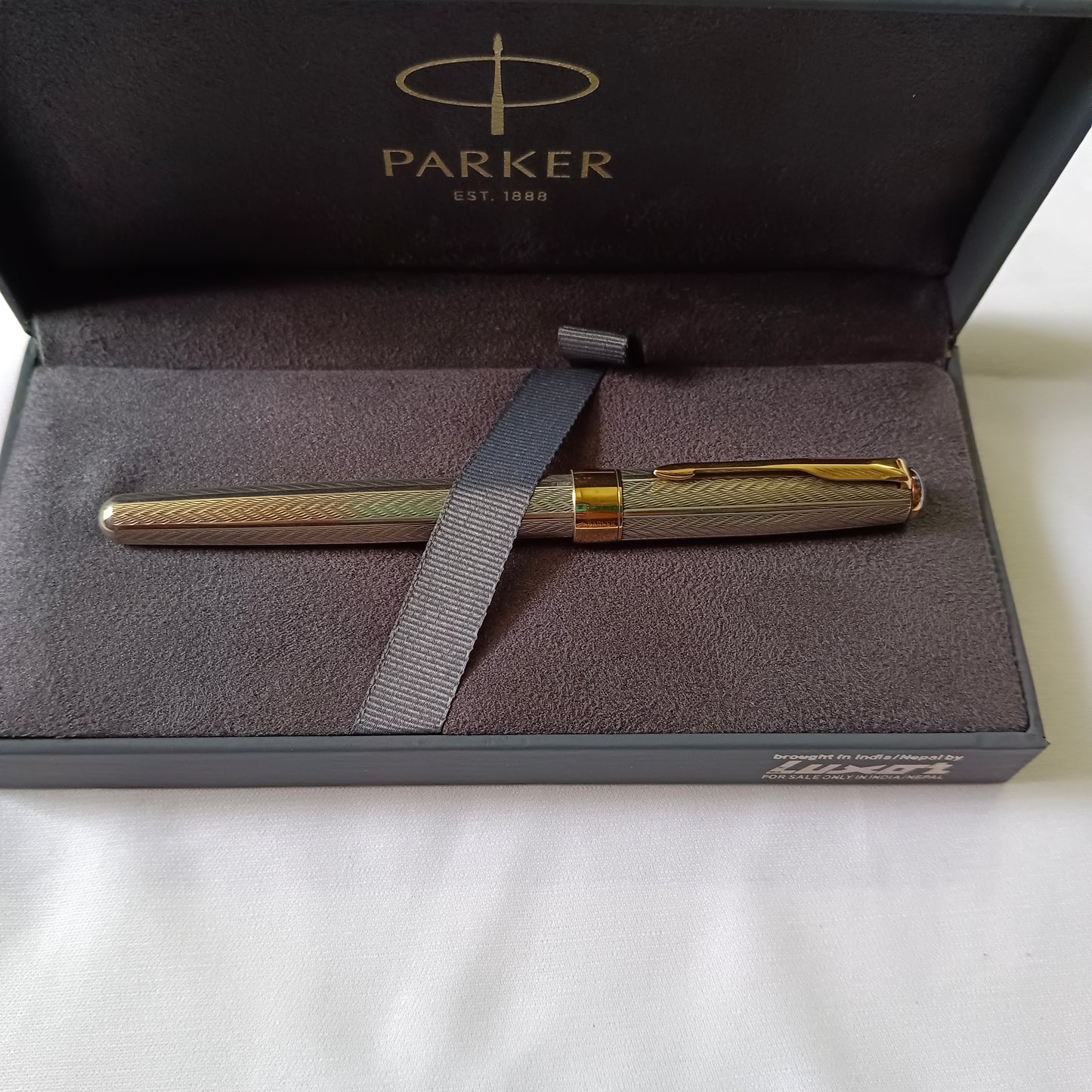 Parker Sonnet Fougere Sterling Silver GT 18Kt Gold Nib Fountain Pen