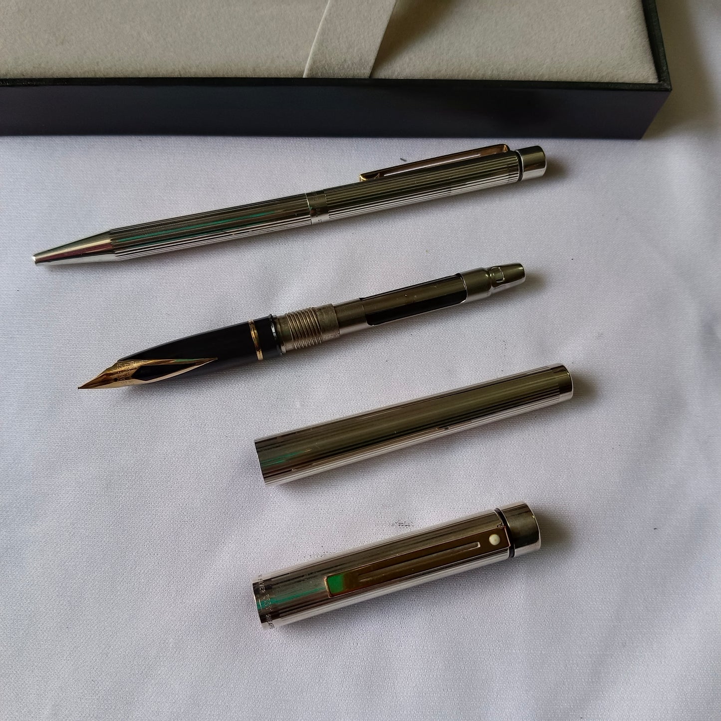 Sheaffer Targa Sterling Silver Fountain Pen & Ball Pen Set with 14kt Gold Nib