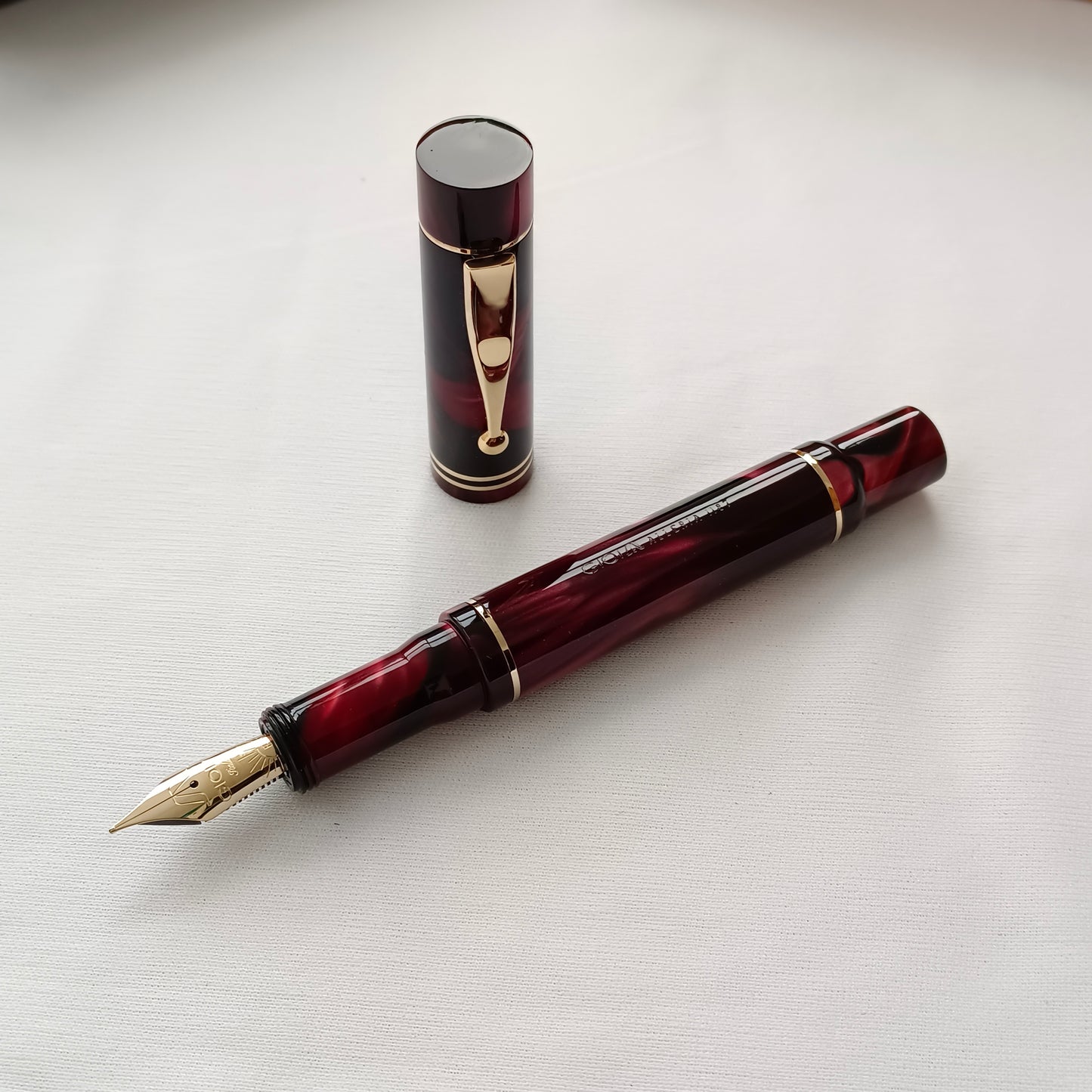 Gioia Allaria Amaranto Fountain Pen Black & Red