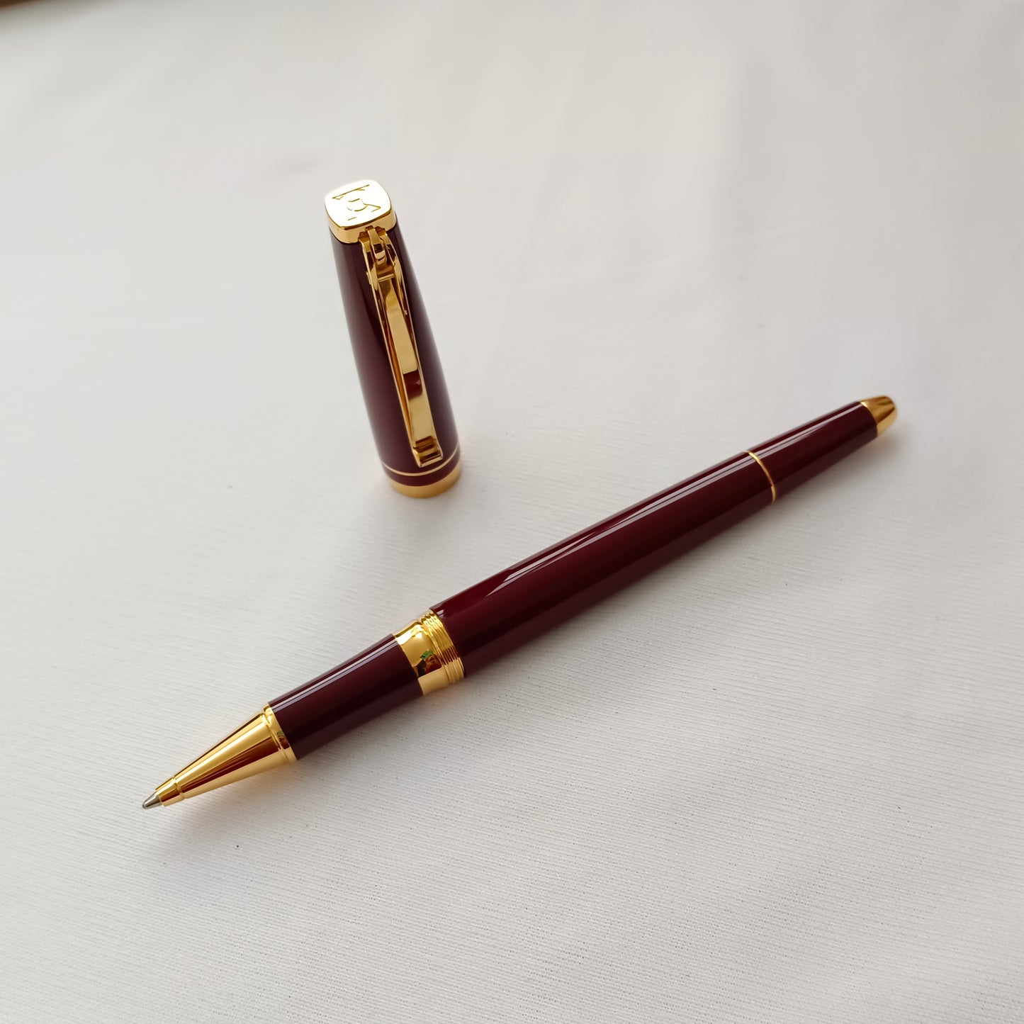 Cleo Skribent Classic Burgundy Roller Ball Pen