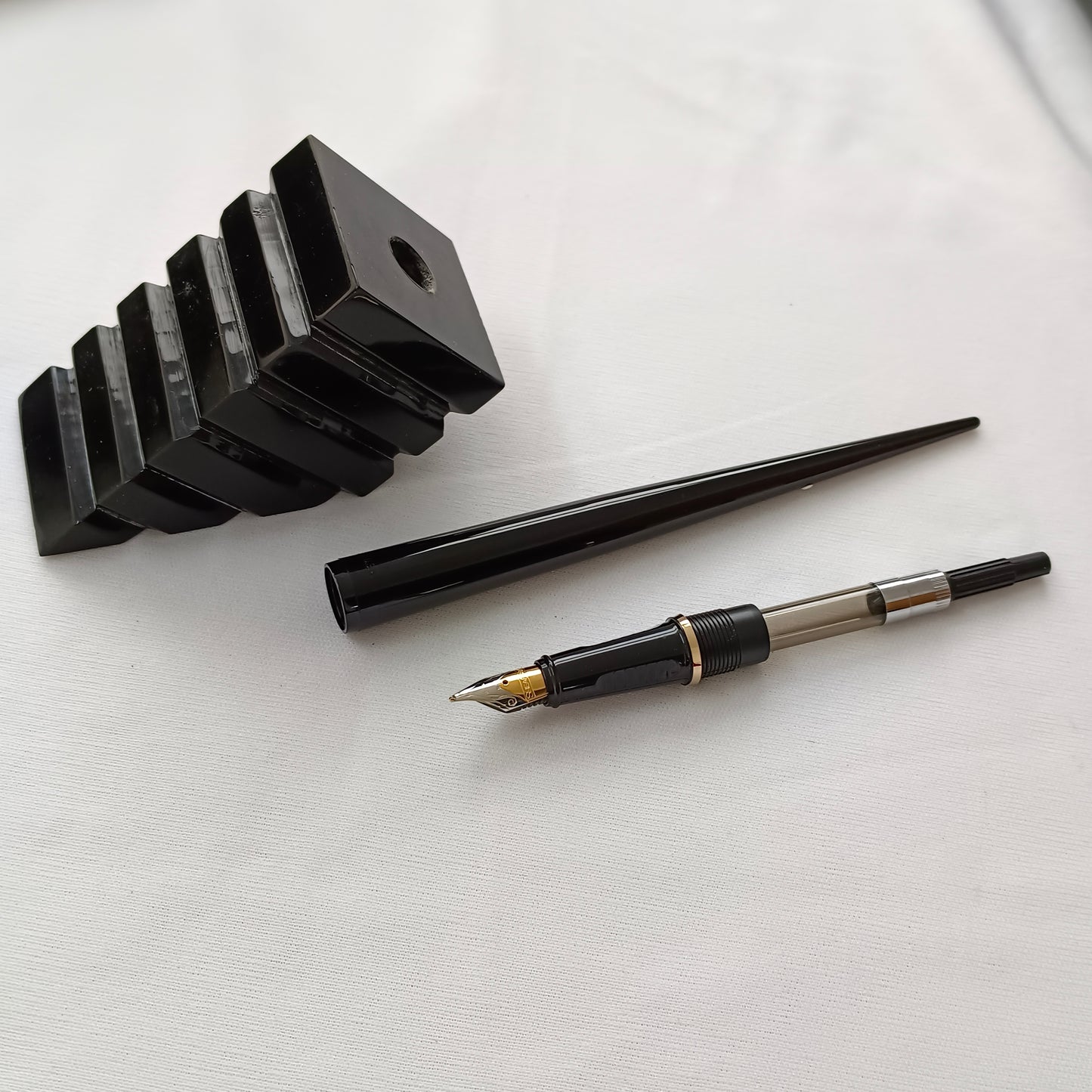 Vintage Sheaffer Desk Fountain Pen with Stand