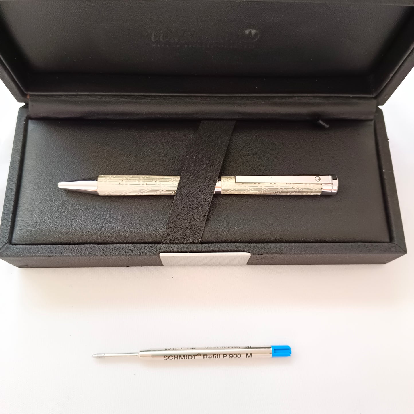 Waldmann Xetra Noble White Ball Pen Sterling Silver Twist Mechanism