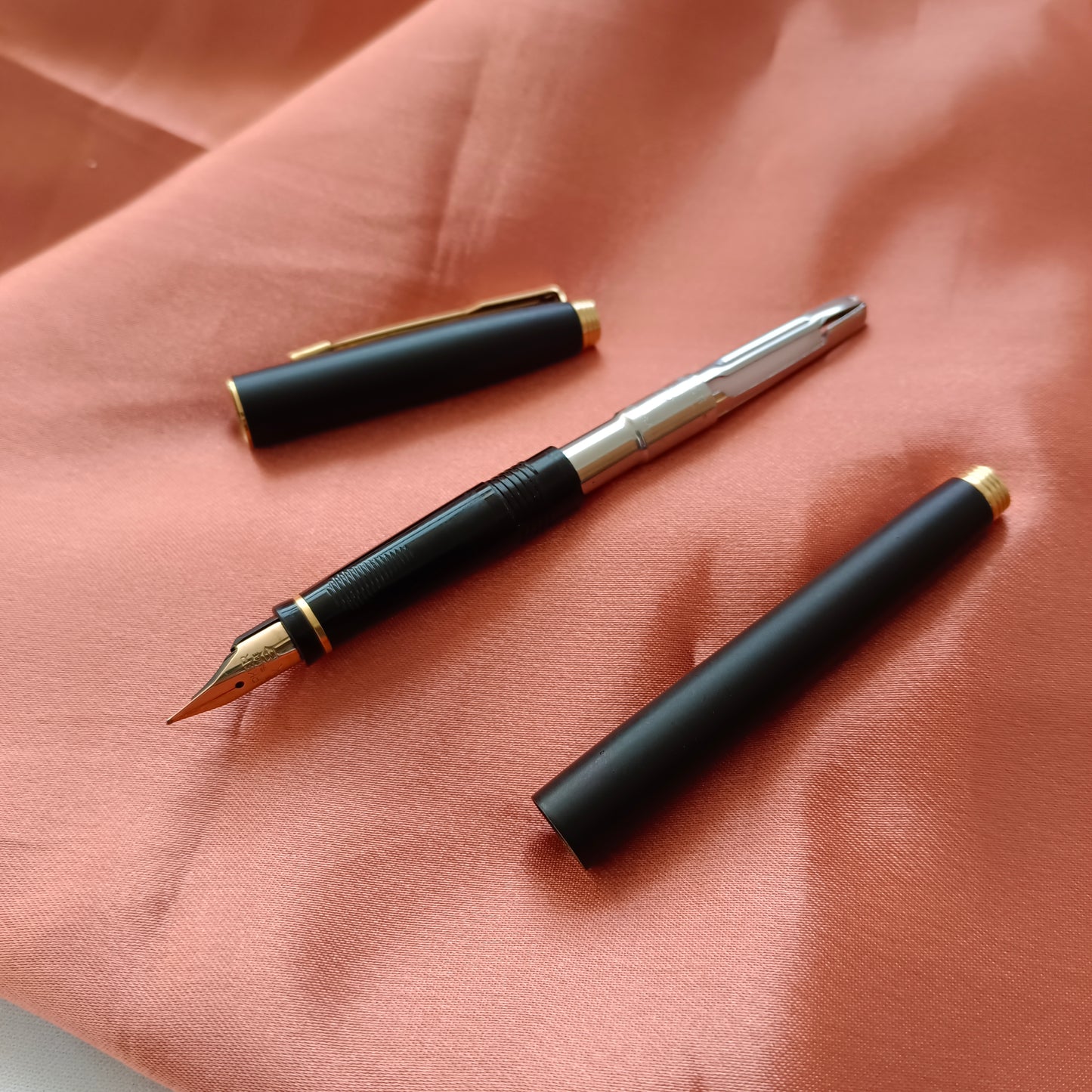 Parker 75 Fountain Pen (France) - Matte Black, Gold plated Trim