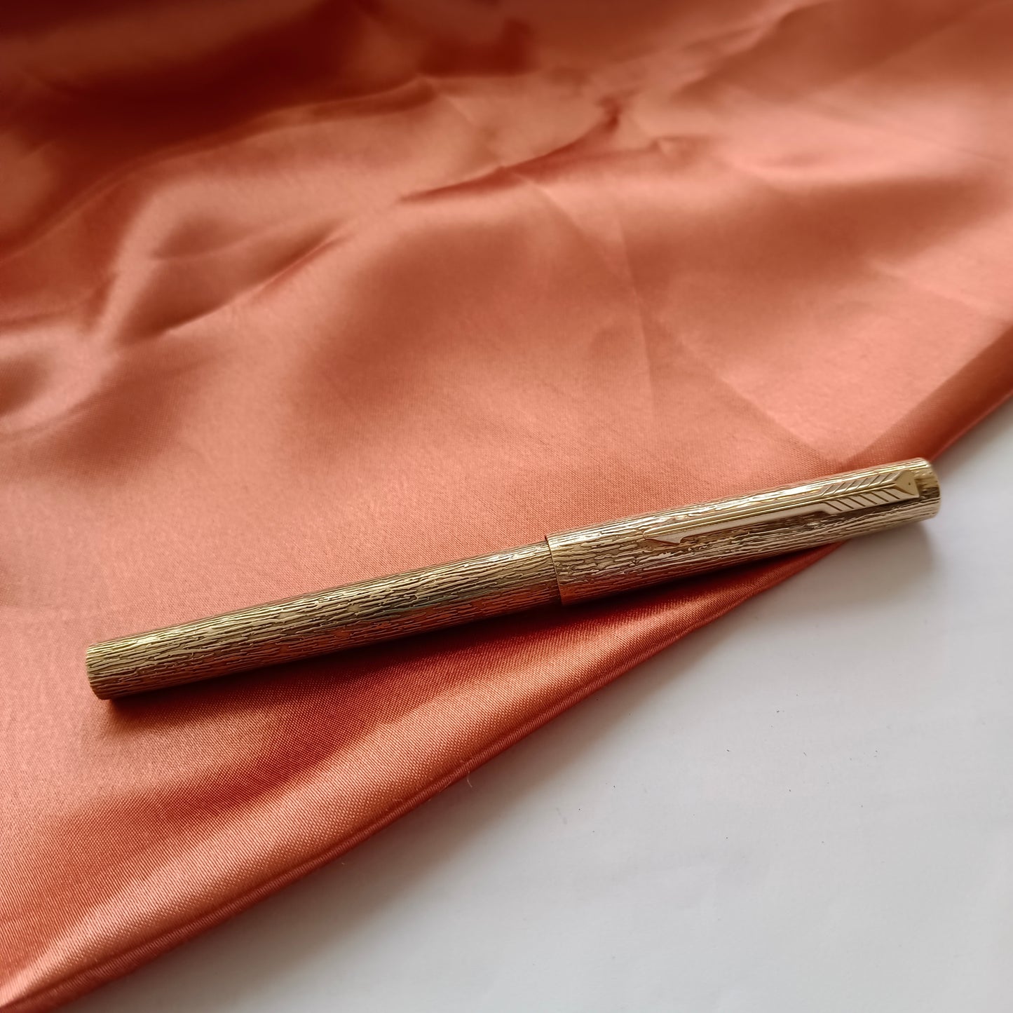 Vintage Parker 105 Gold Filled 1981 - Bark Pattern (Made in England)