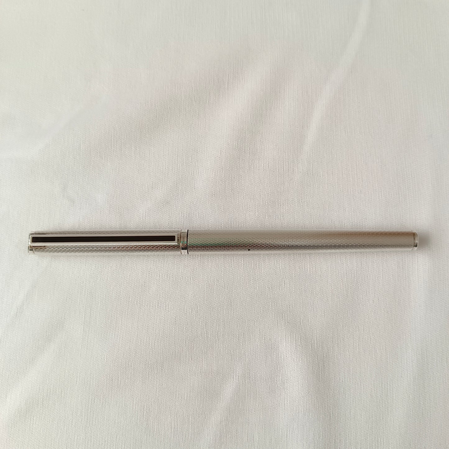 Dunhill Gemline Fountain Pen by Montblanc - Silver Plated Barleycorn