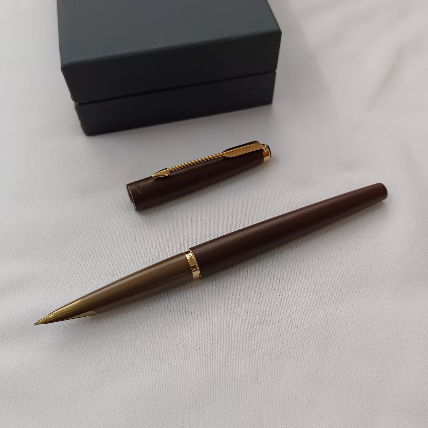 Vintage Parker 50 Falcon Brown Gold Fountain Pen