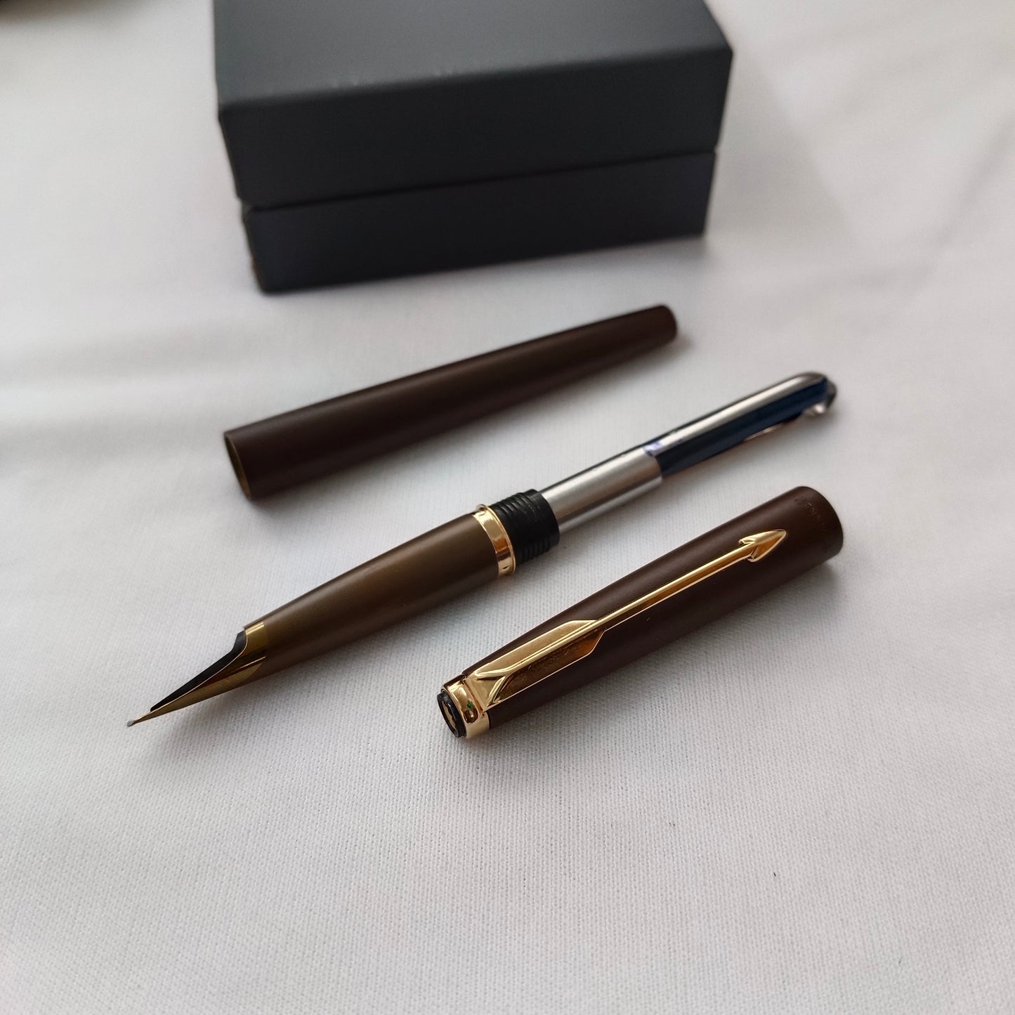 Vintage Parker 50 Falcon Brown Gold Fountain Pen