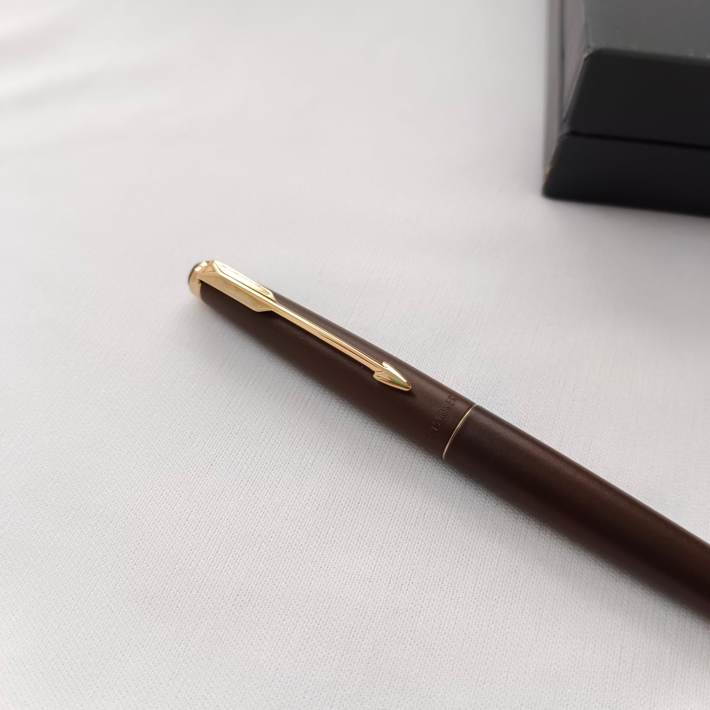Vintage Parker 50 Falcon Brown Gold Fountain Pen