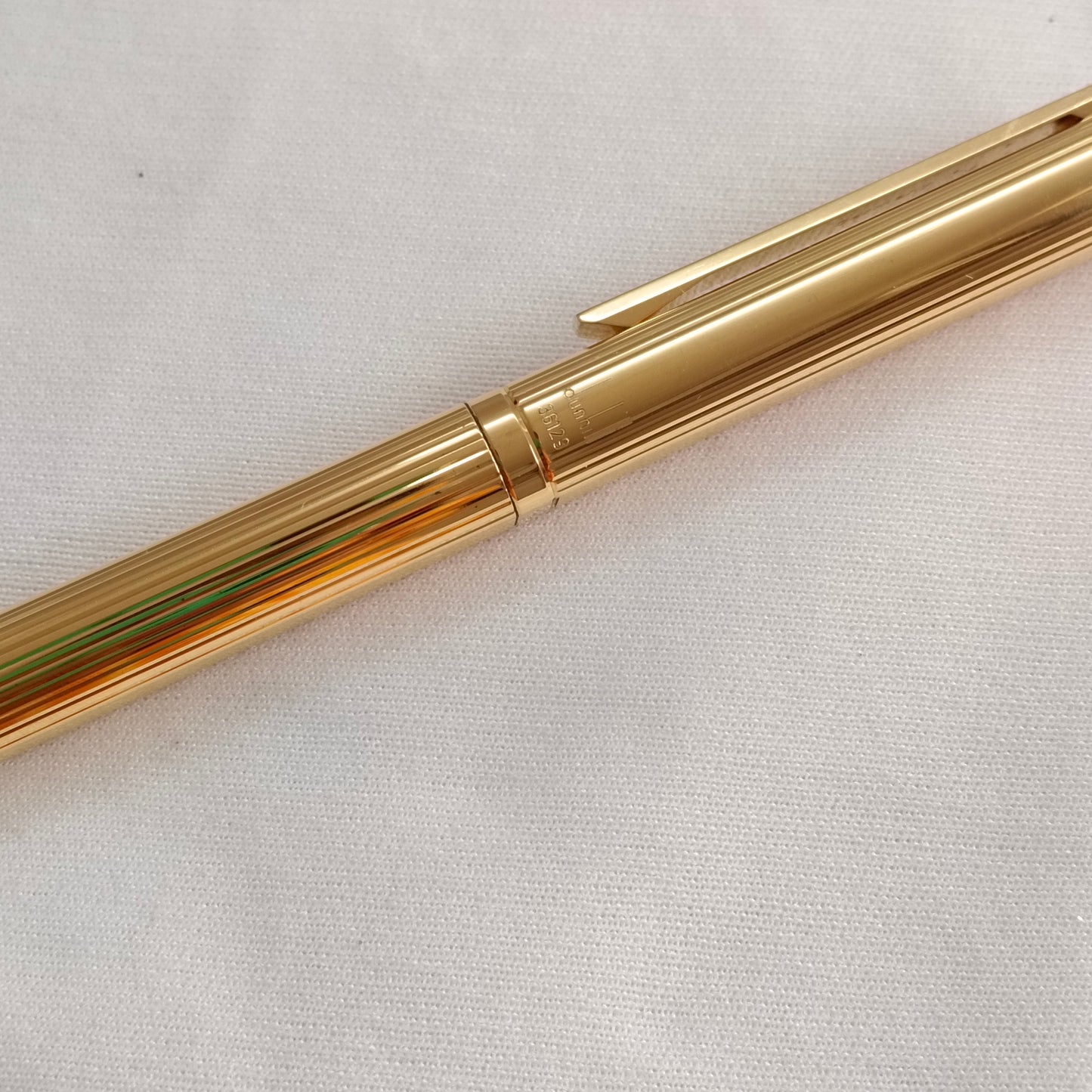 Vintage Alfred Dunhill Dress Gold Plated pinstripe Ballpoint Pen