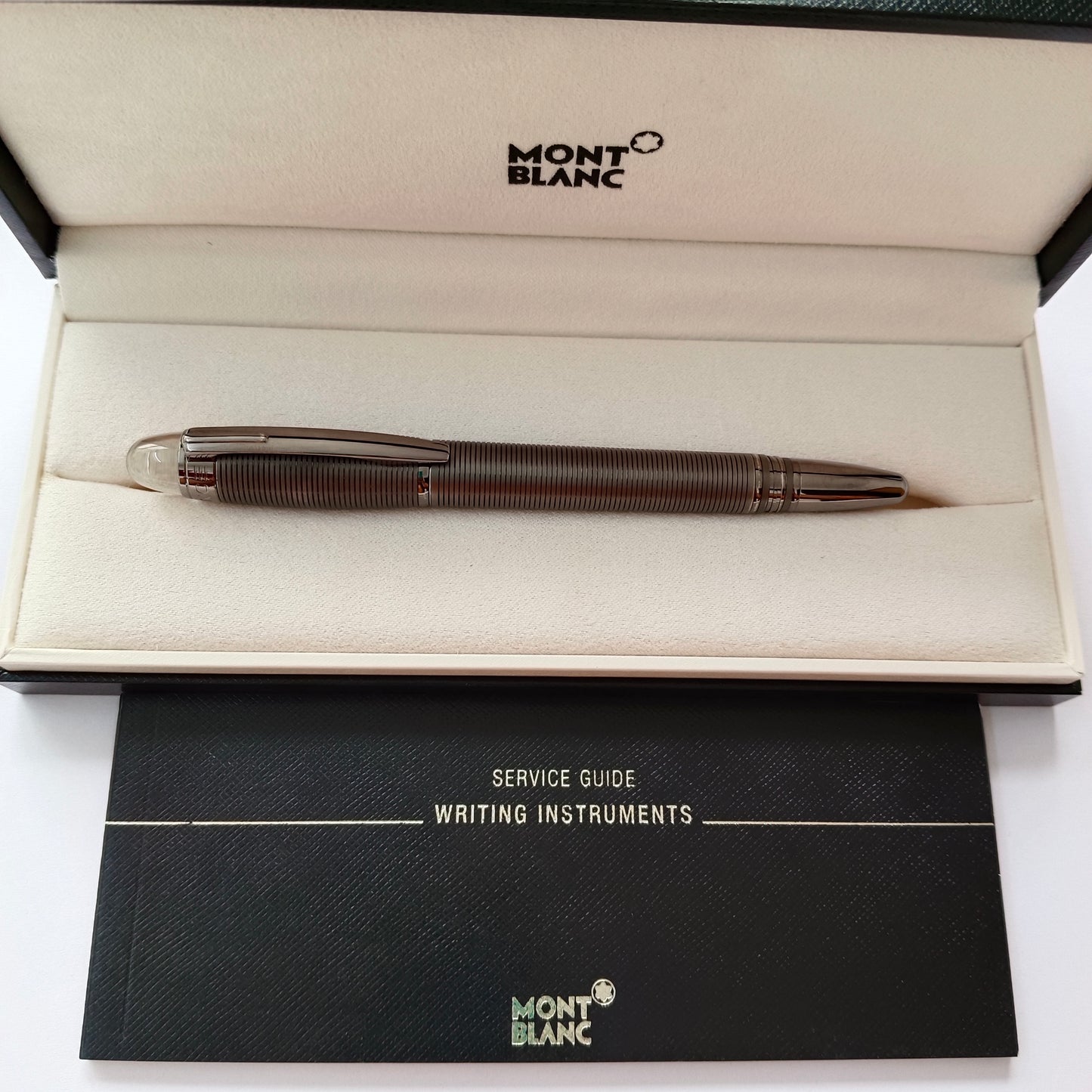 Montblanc Starwalker Midnight Black Metal Fountain Pen