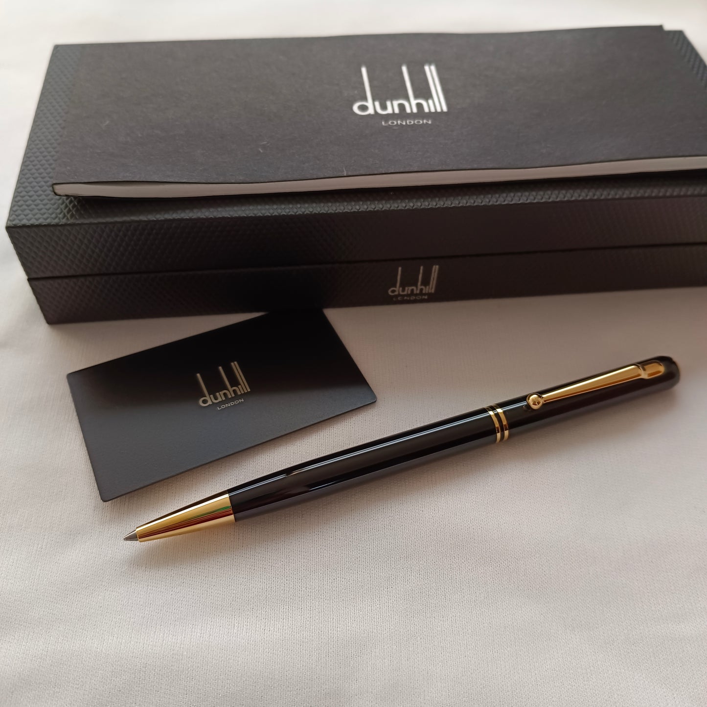 Dunhill Sidecar Streamliner Black Gold Ballpoint Pen