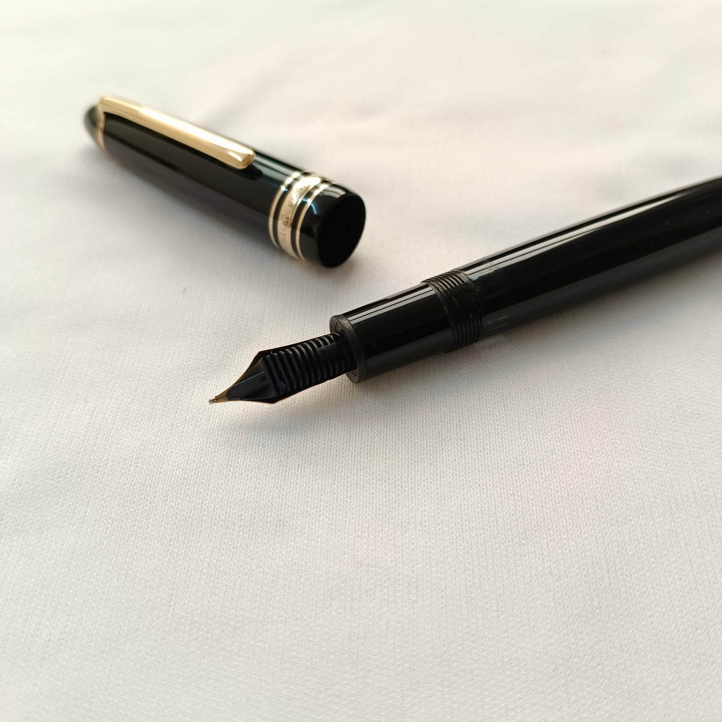 Montblanc meisterstuck Legrand fountain pen- Black with gold trims