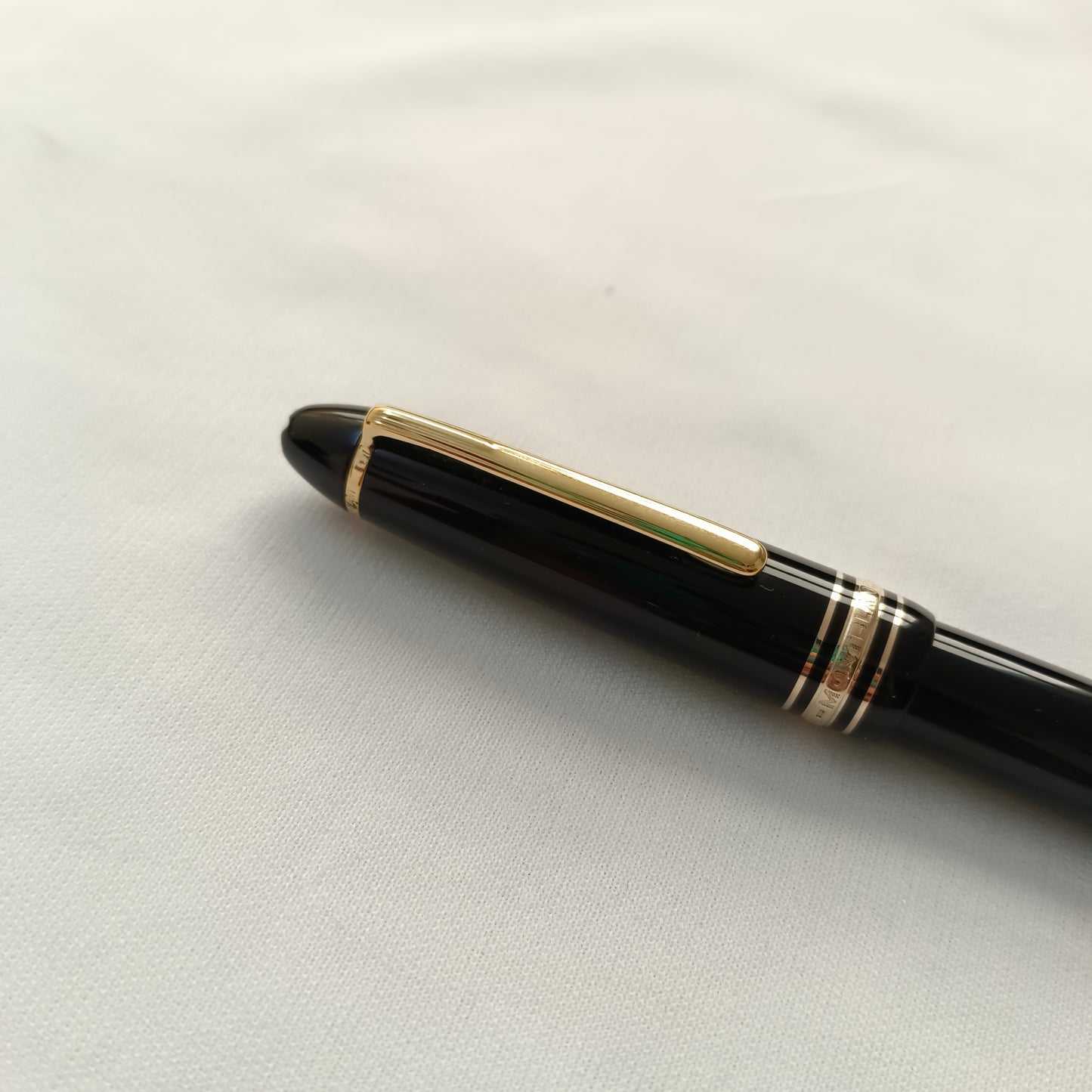 Montblanc meisterstuck Legrand fountain pen- Black with gold trims