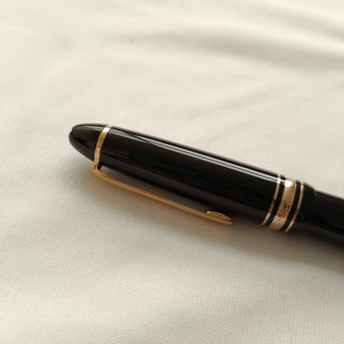 Montblanc meisterstuck Legrand fountain pen- Black with gold trims