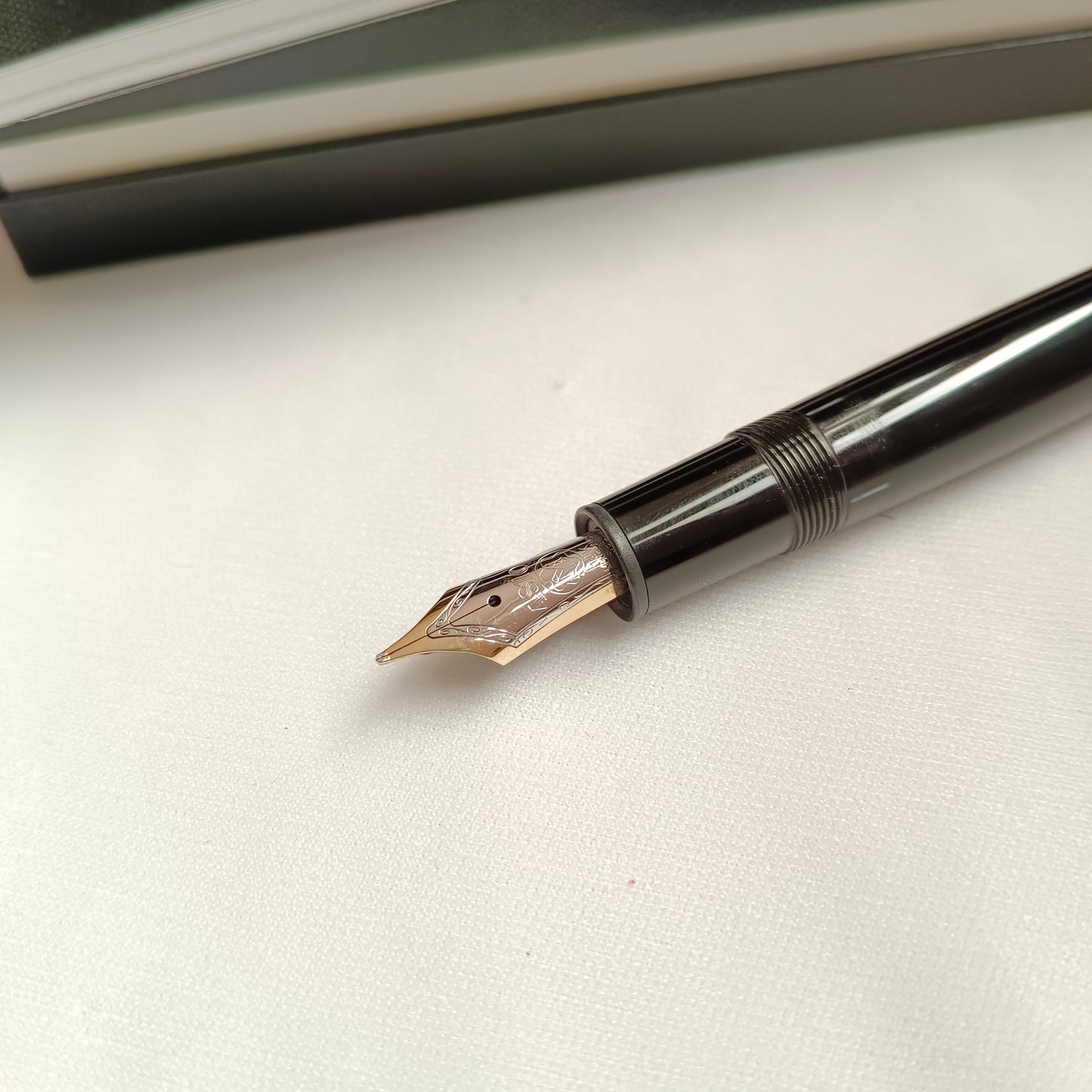 Montblanc meisterstuck Legrand fountain pen- Black with gold trims