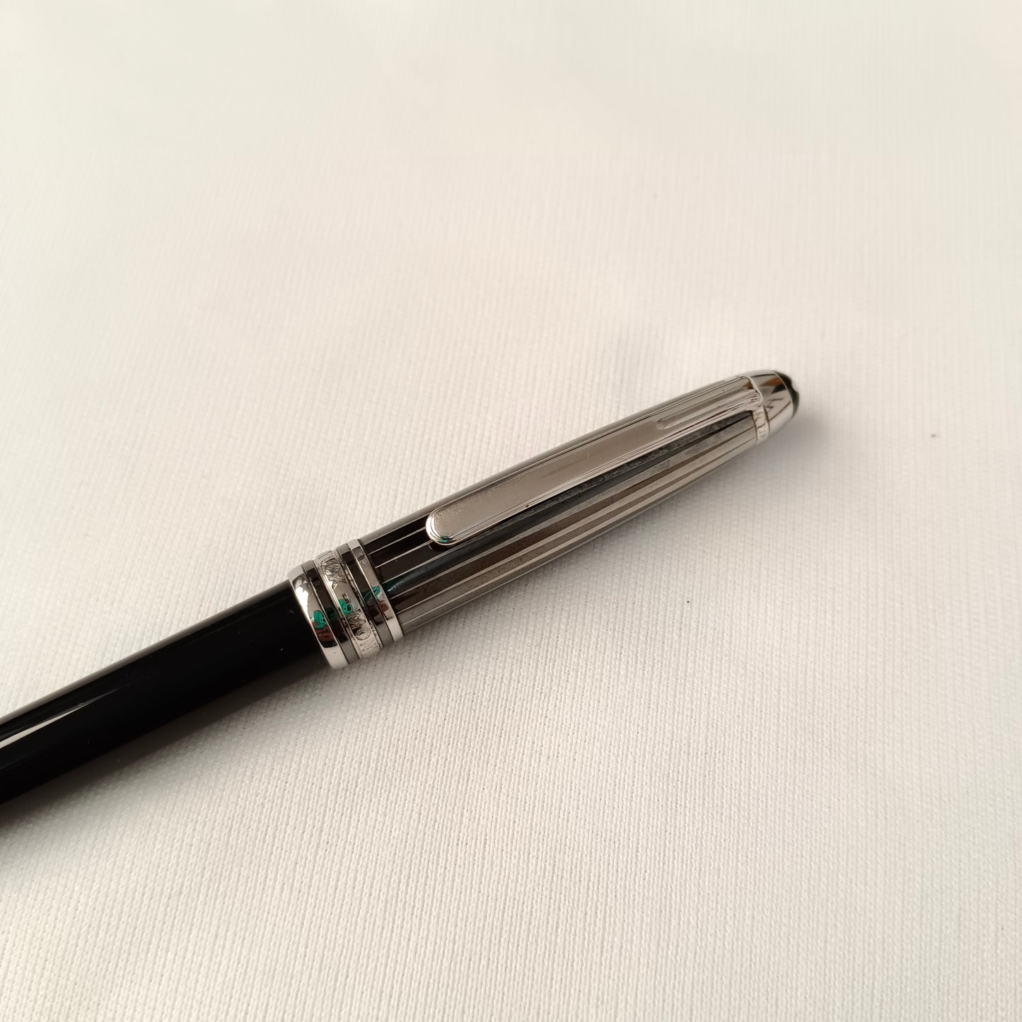 Montblanc Meisterstuck Solitaire Doue Black & White Ballpoint Pen