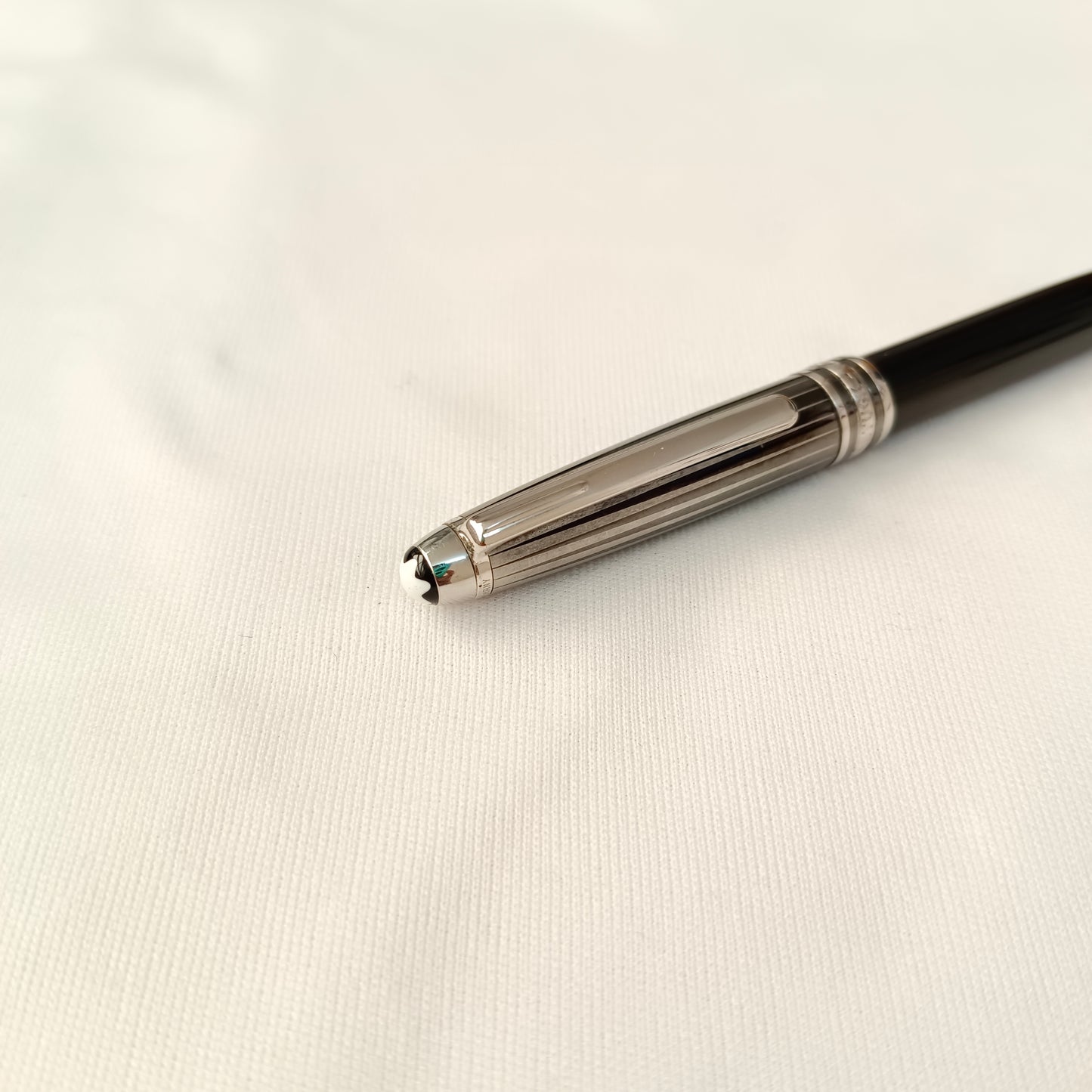 Montblanc Meisterstuck Solitaire Doue Black & White Ballpoint Pen