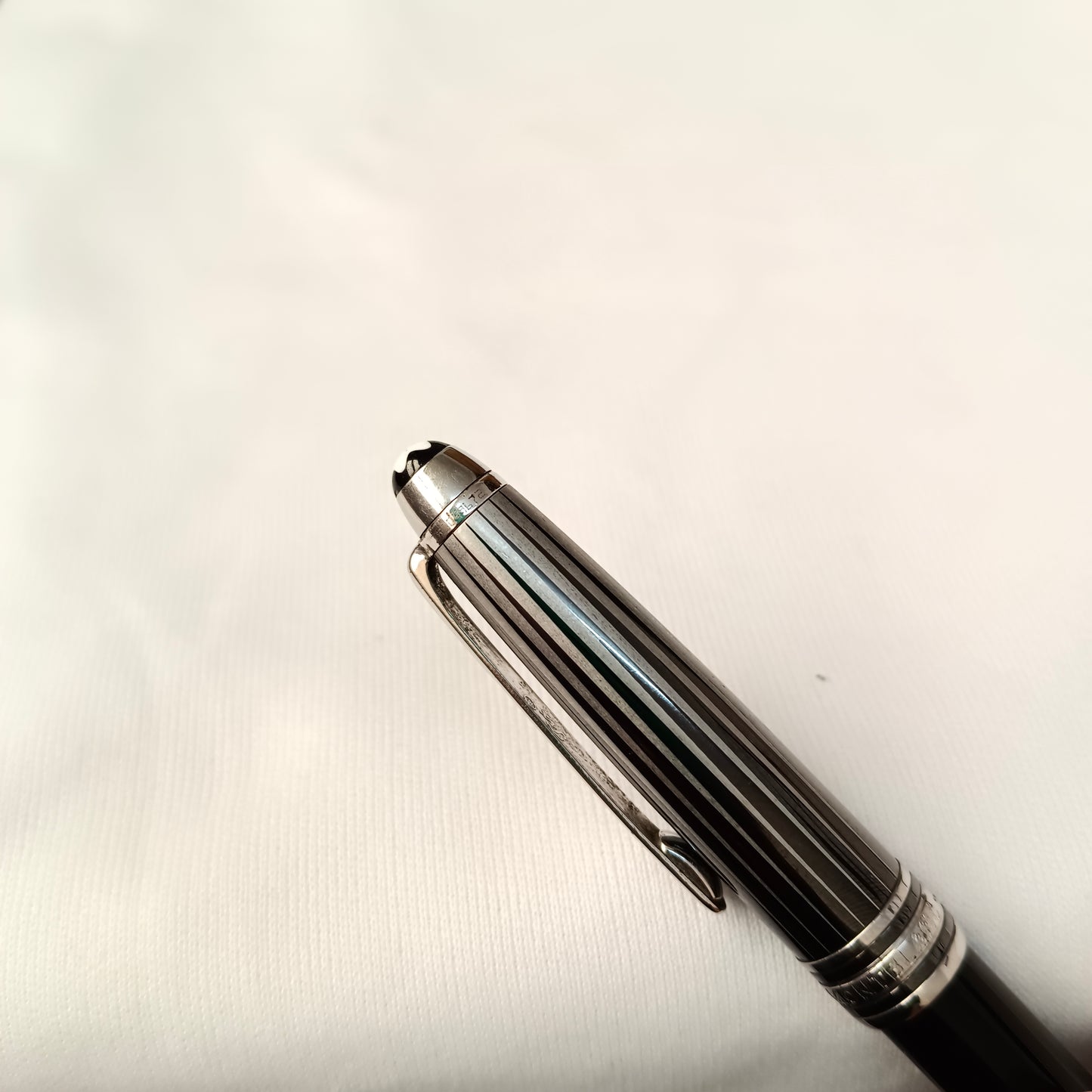 Montblanc Meisterstuck Solitaire Doue Black & White Ballpoint Pen