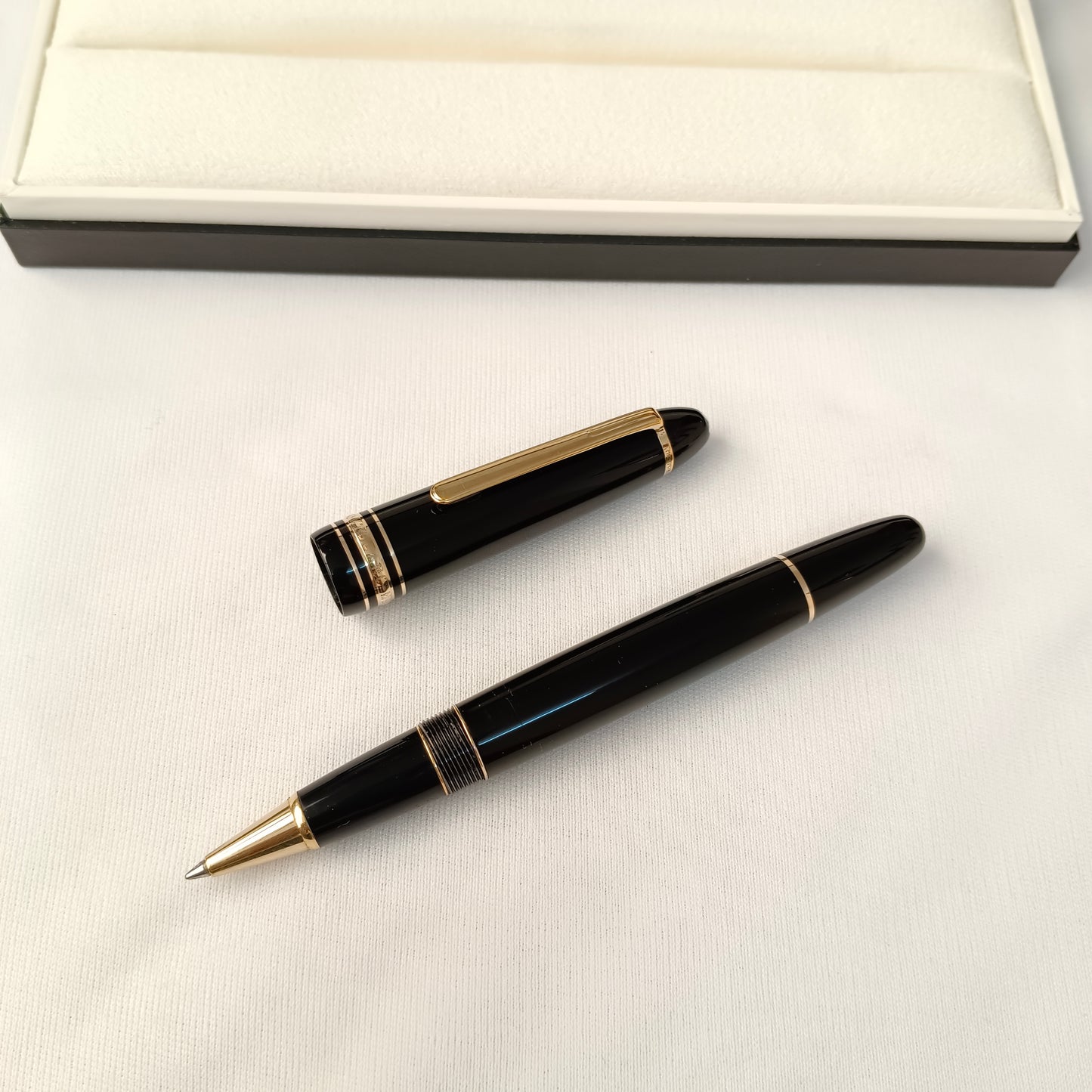 Montblanc Meisterstuck LeGrand Gold Trim Roller Pen