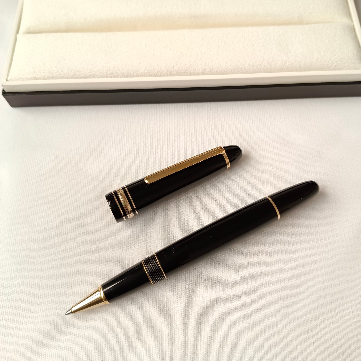 Montblanc Meisterstuck LeGrand Gold Trim Roller Pen