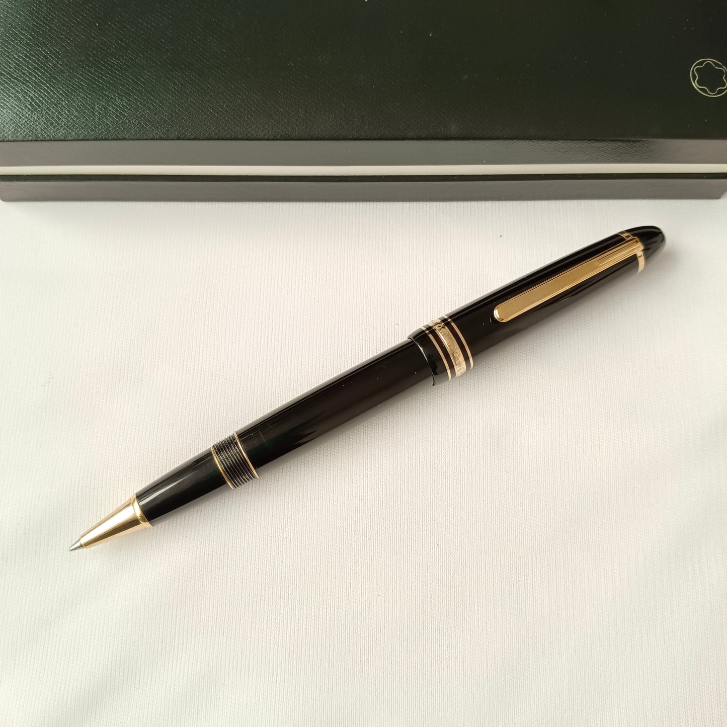 Montblanc Meisterstuck LeGrand Gold Trim Roller Pen
