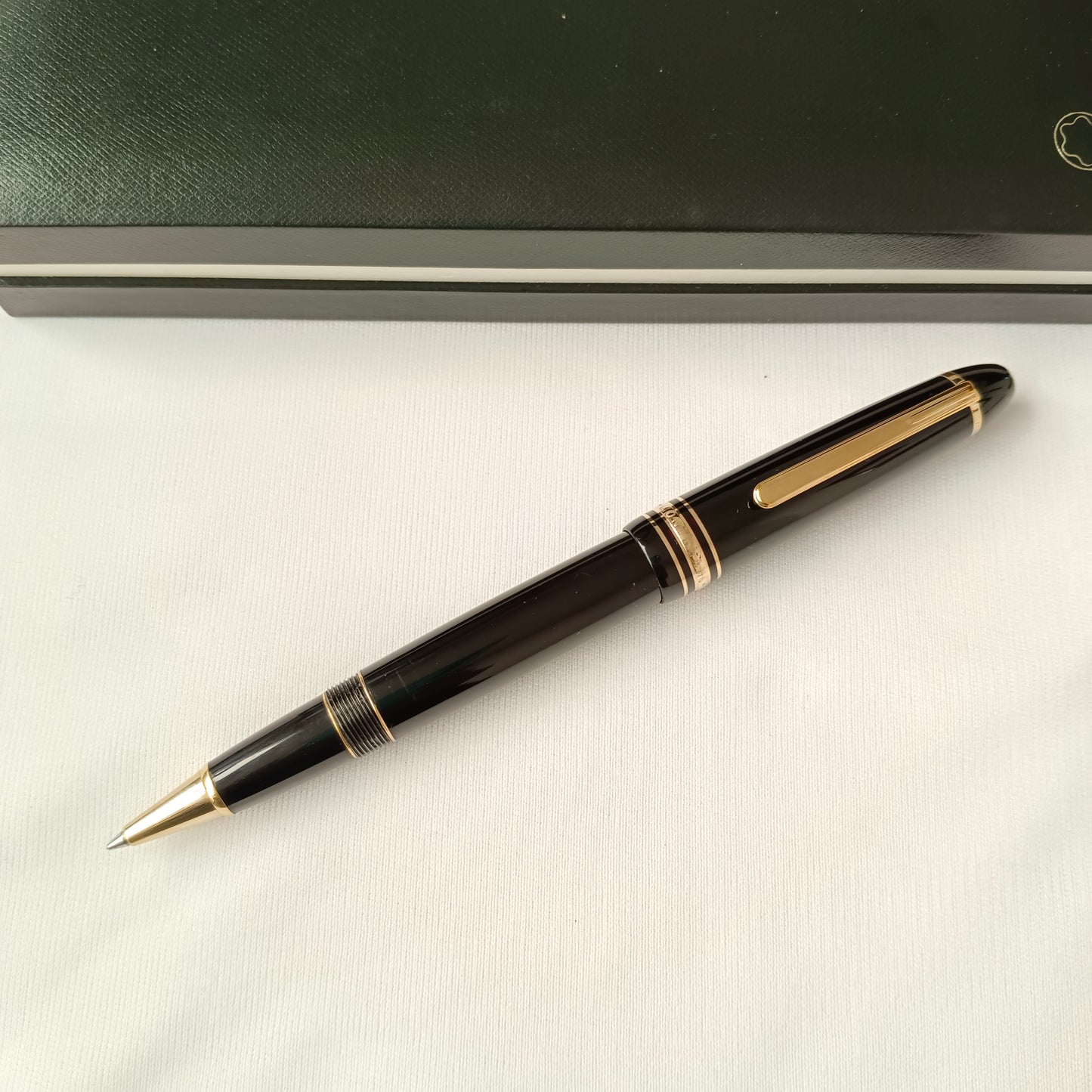 Montblanc Meisterstuck LeGrand Gold Trim Roller Pen