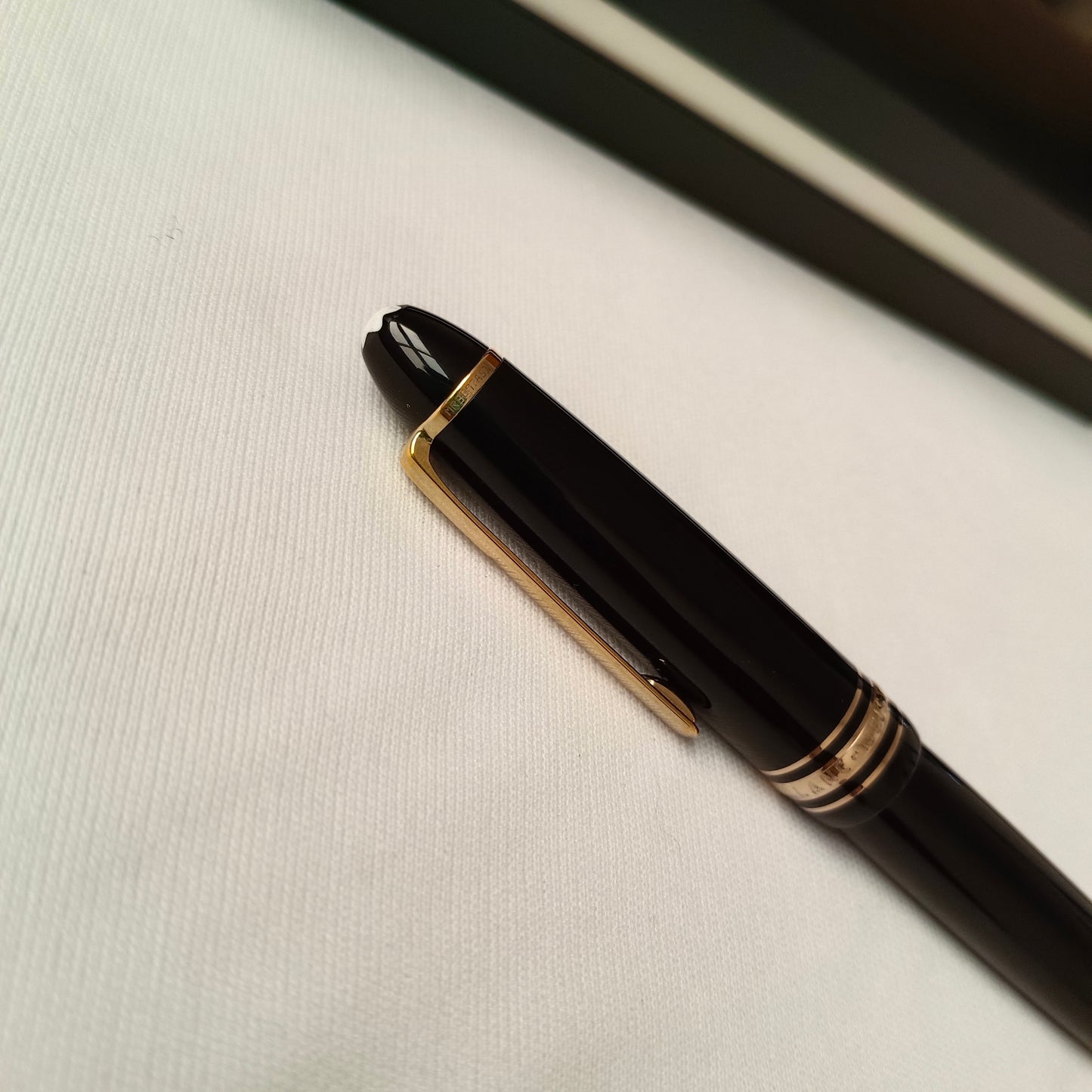 Montblanc Meisterstuck LeGrand Gold Trim Roller Pen
