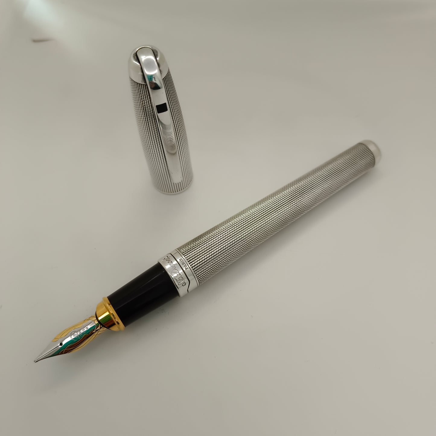 S.T. Dupont Orpheo Olympio 480101 Silver Plated Fountain Pen