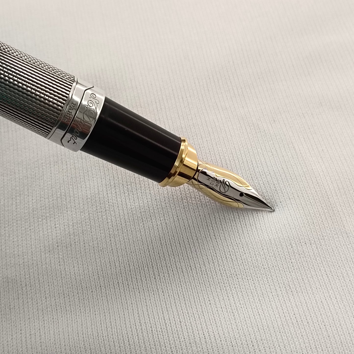 S.T. Dupont Orpheo Olympio 480101 Silver Plated Fountain Pen