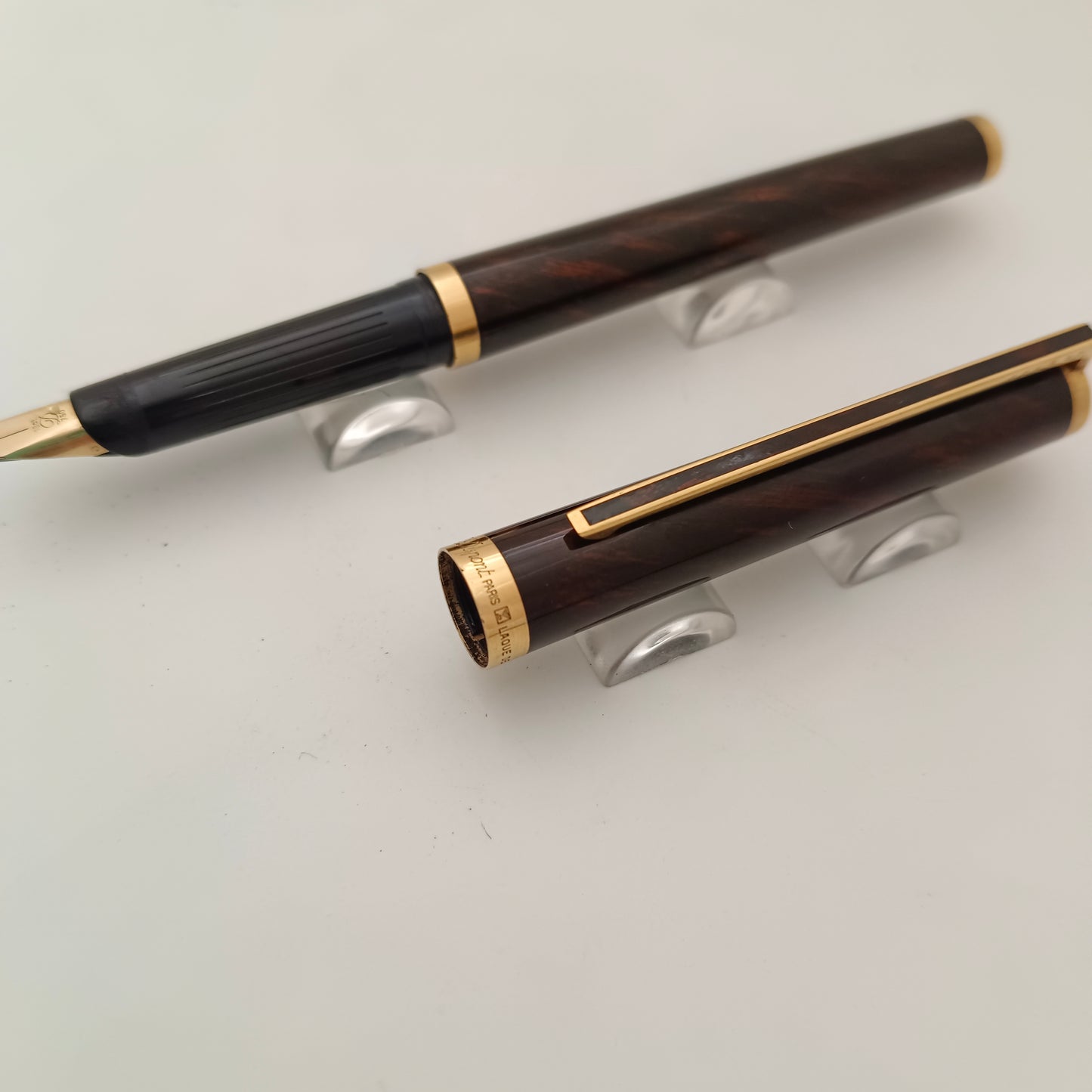 S.T. Dupont Classique Chinese Lacquer Fountain Pen