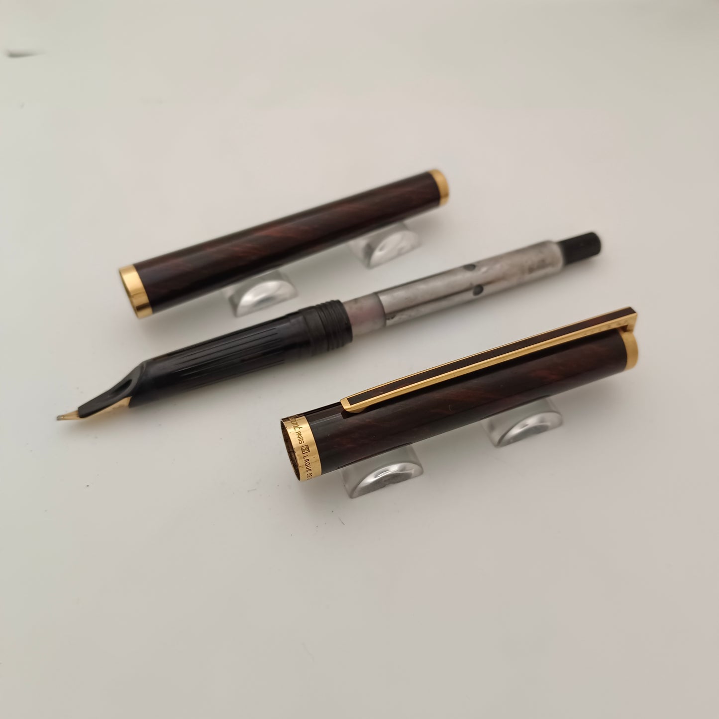 S.T. Dupont Classique Chinese Lacquer Fountain Pen