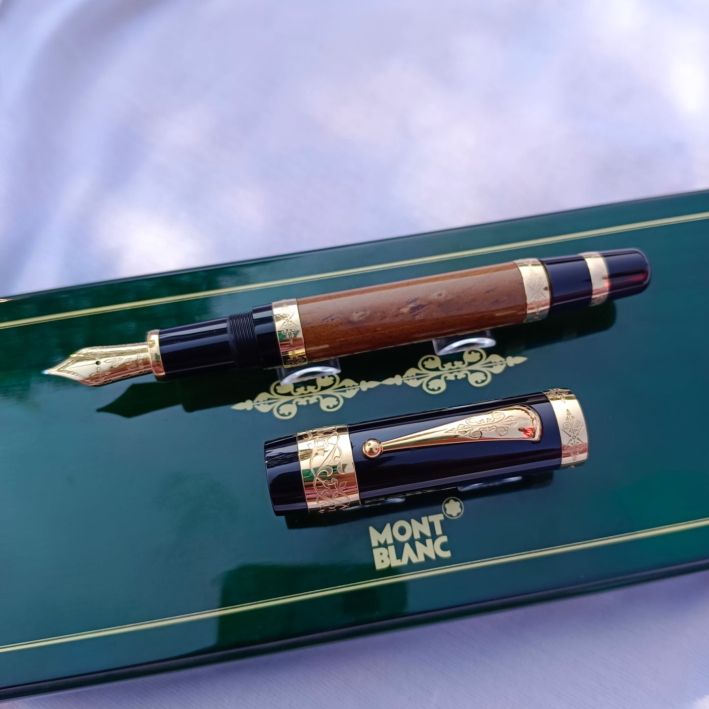 Montblanc Limited Edition 4810 POA Francois Fountain Pen