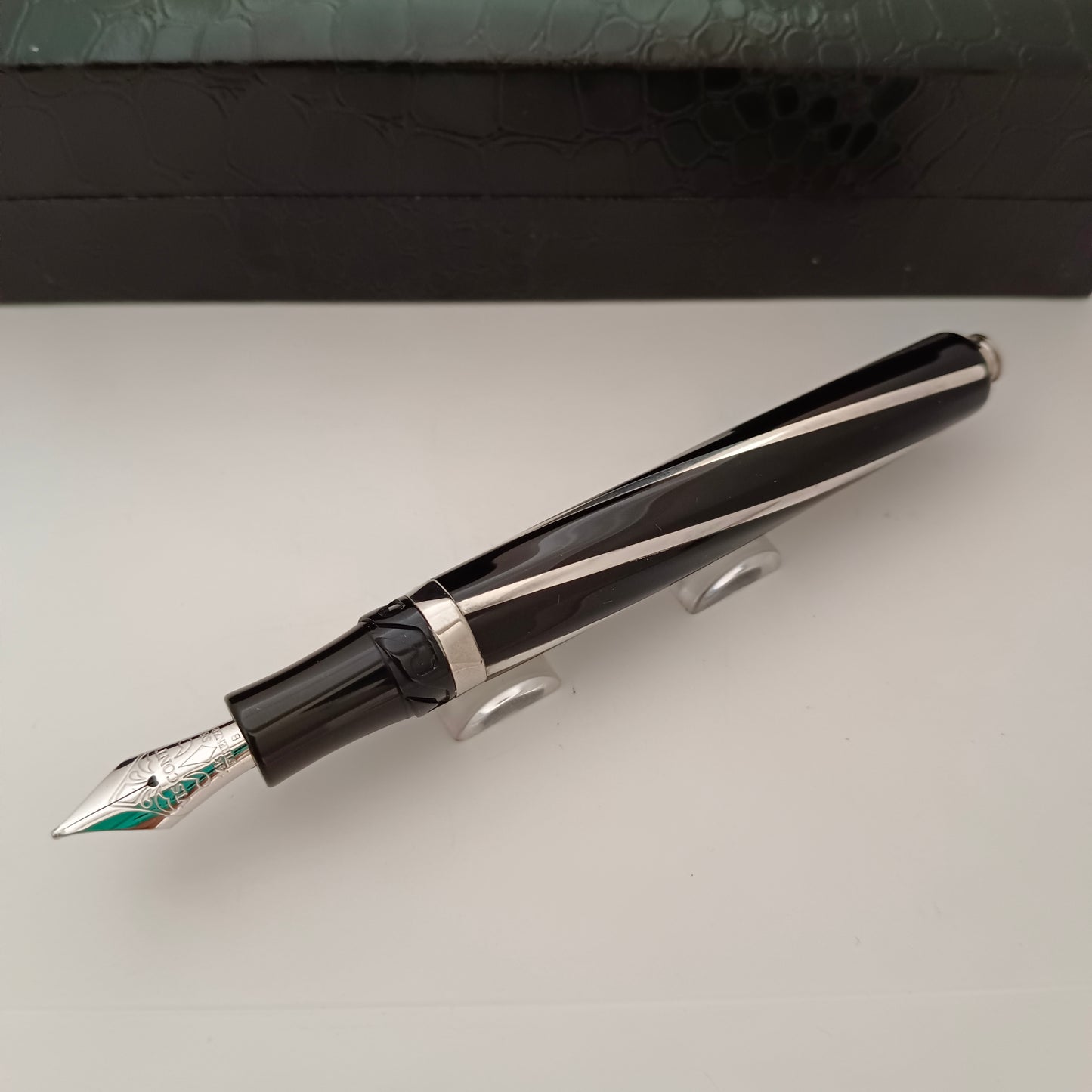 Visconti Divina Elegance Black Resin with Silver Trim Fountain Pen