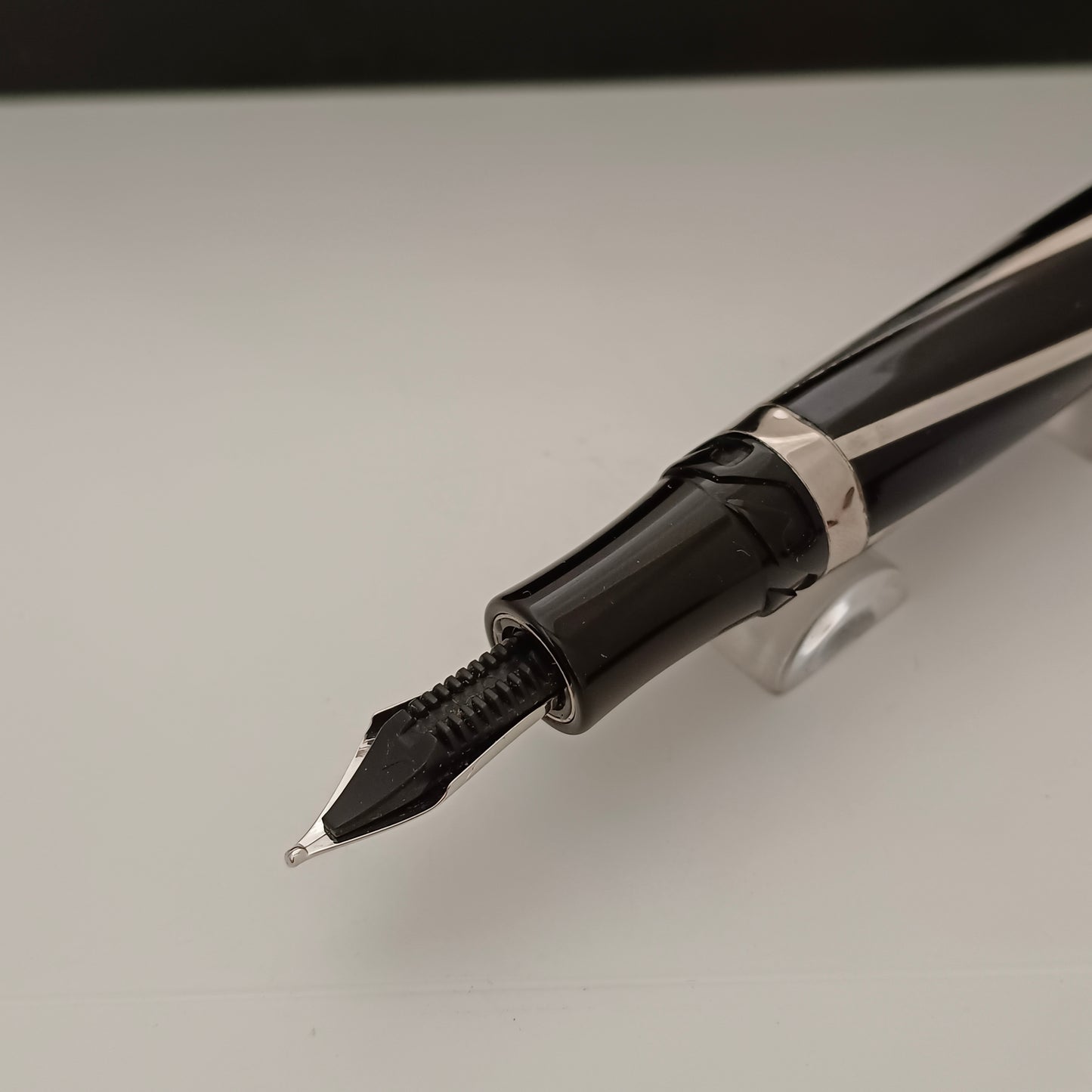 Visconti Divina Elegance Black Resin with Silver Trim Fountain Pen
