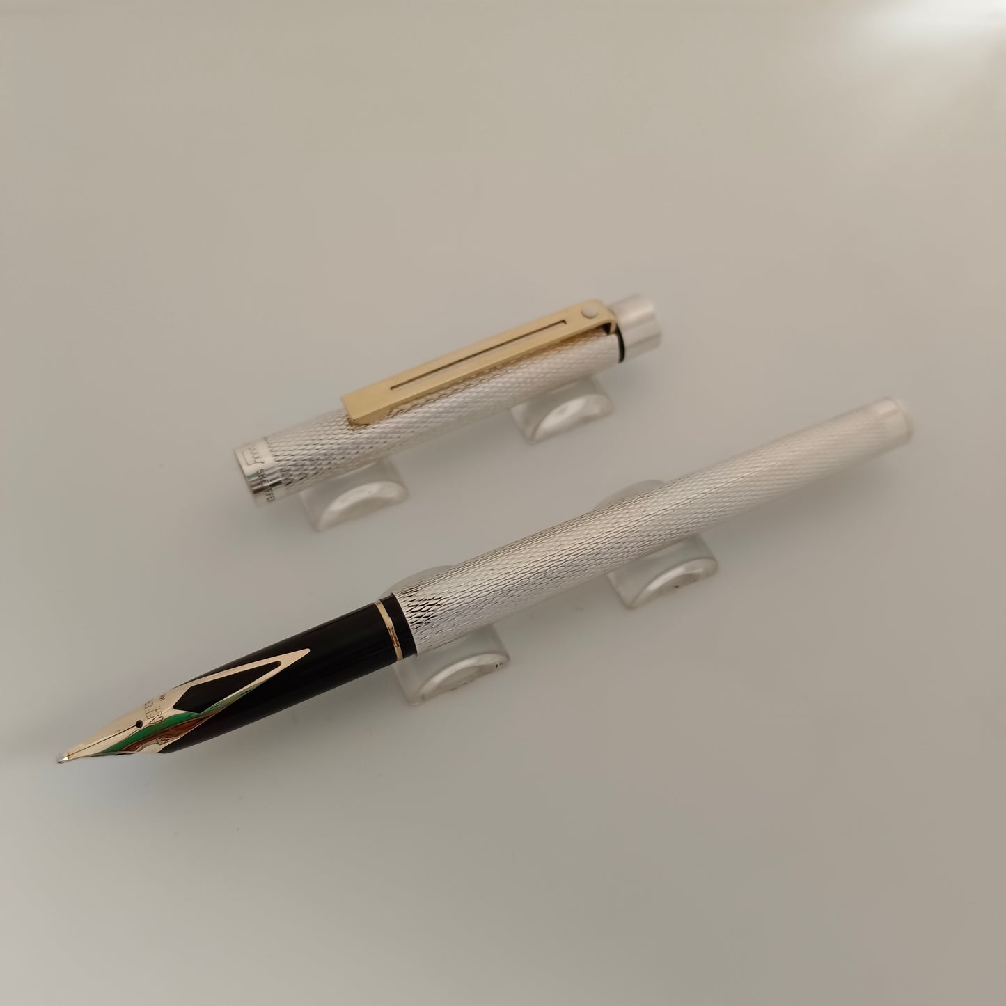 Sheaffer TARGA 1026XS - Sterling Barleycorn Fountain Pen