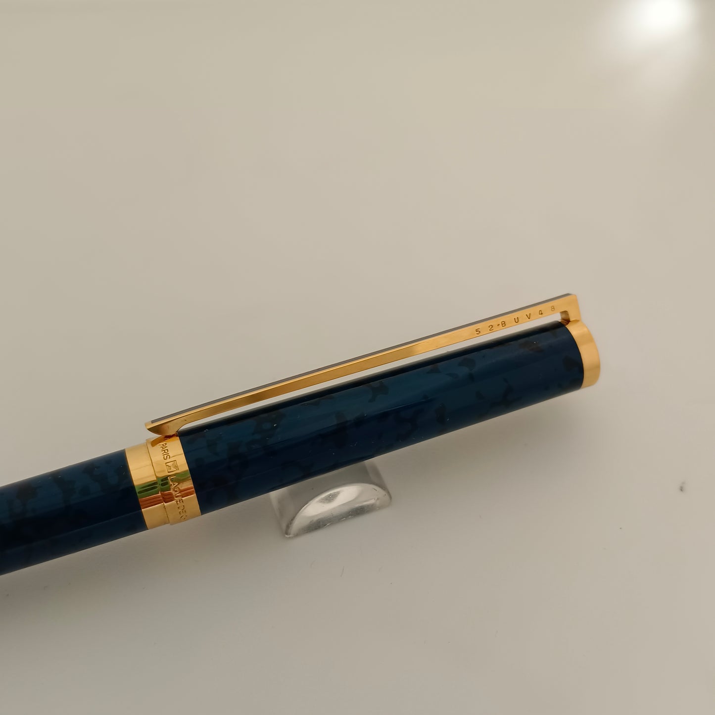 S.T. Dupont Classique Marble Blue Chinese Lacquer With Gold Trim Fountain Pen-France